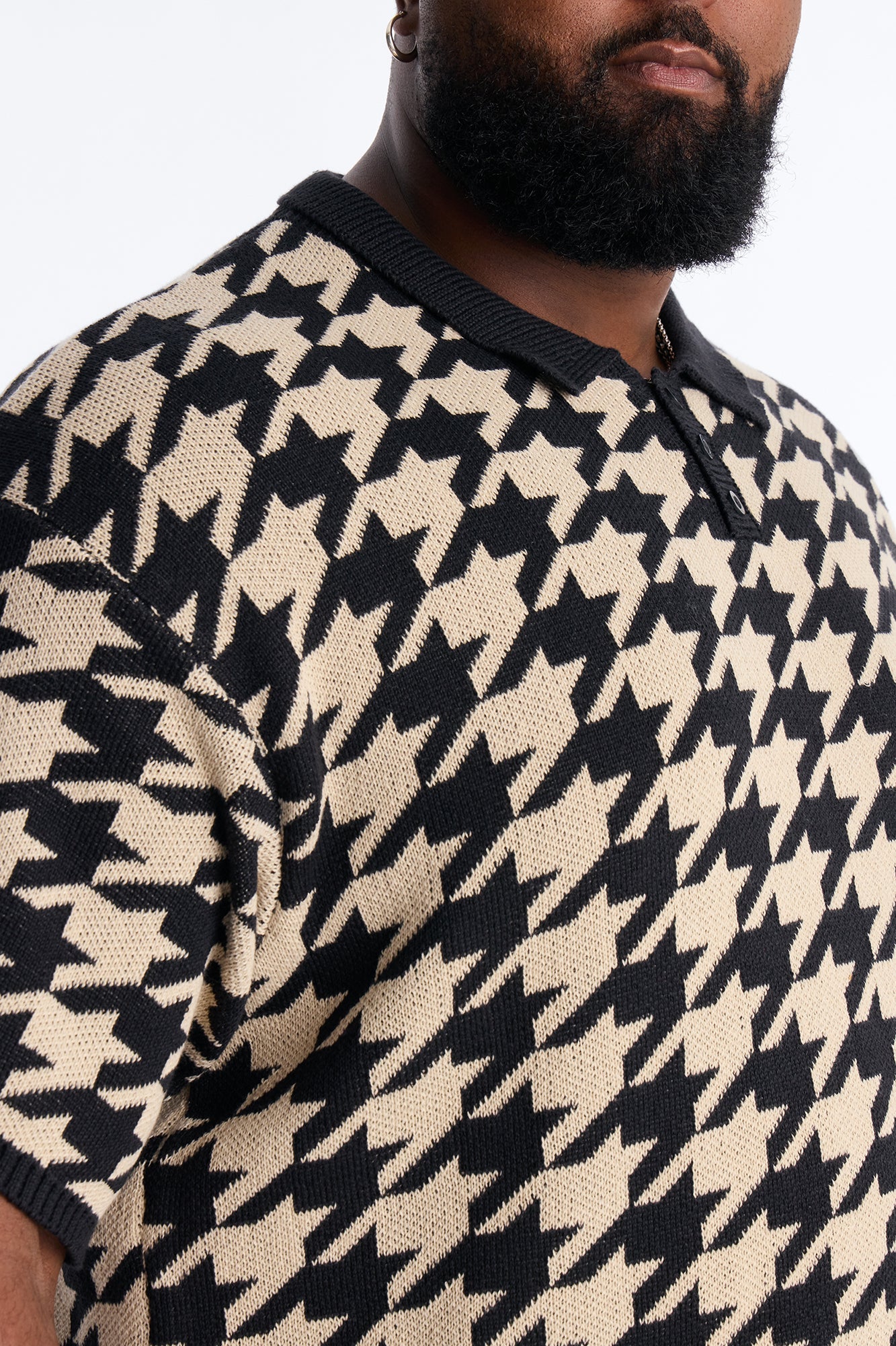 Houndstooth Short Sleeve Knitted Polo - Black Fashion Nova