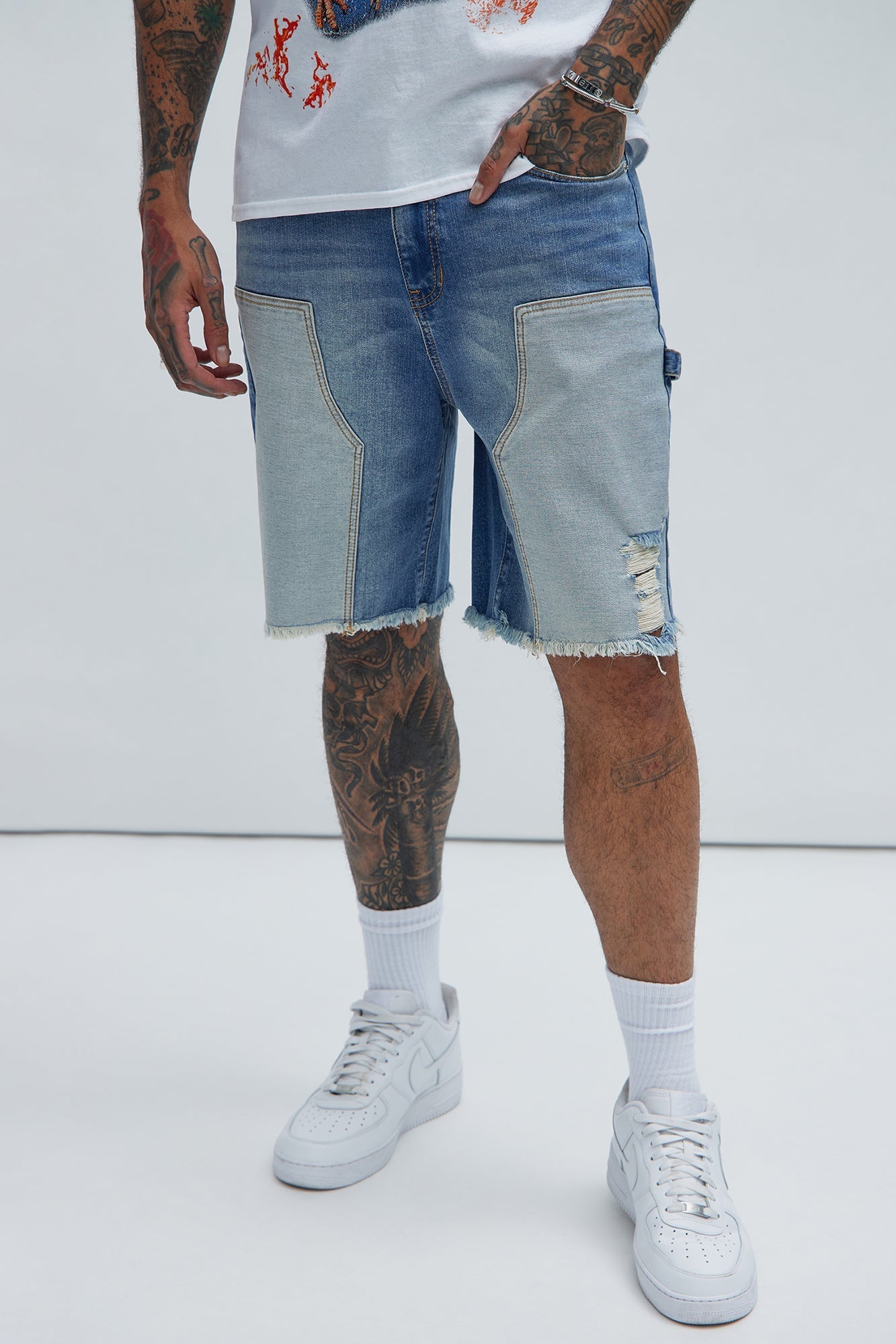 Braddy Carpenter Relaxed Shorts - Medium Wash Fashion Nova