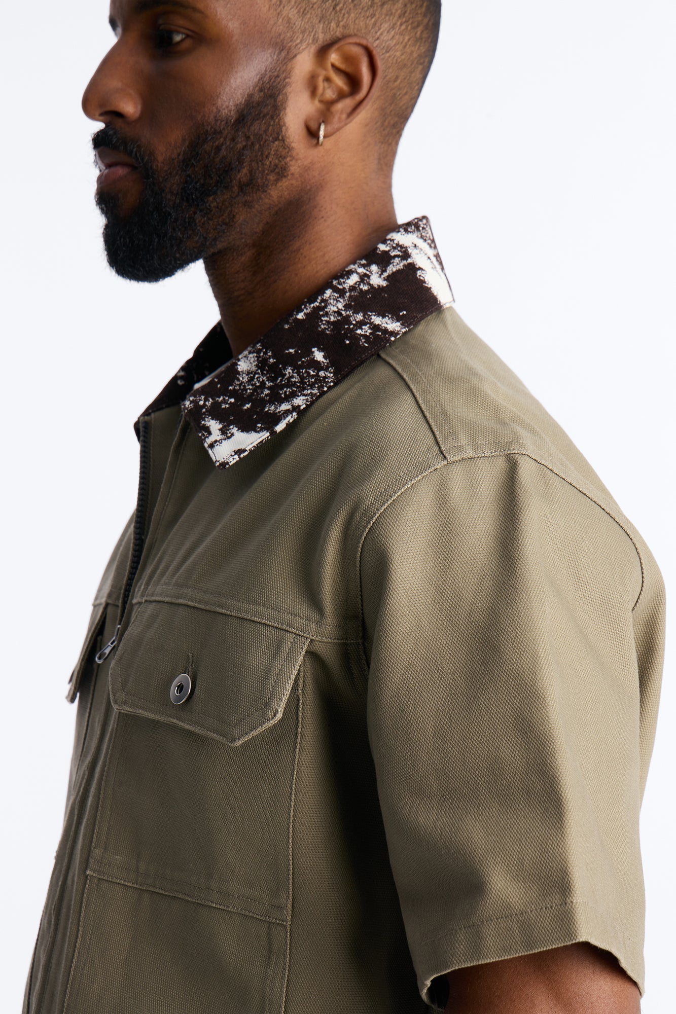 Canon Contrast Collar Zip Up Shirt - Taupe Fashion Nova
