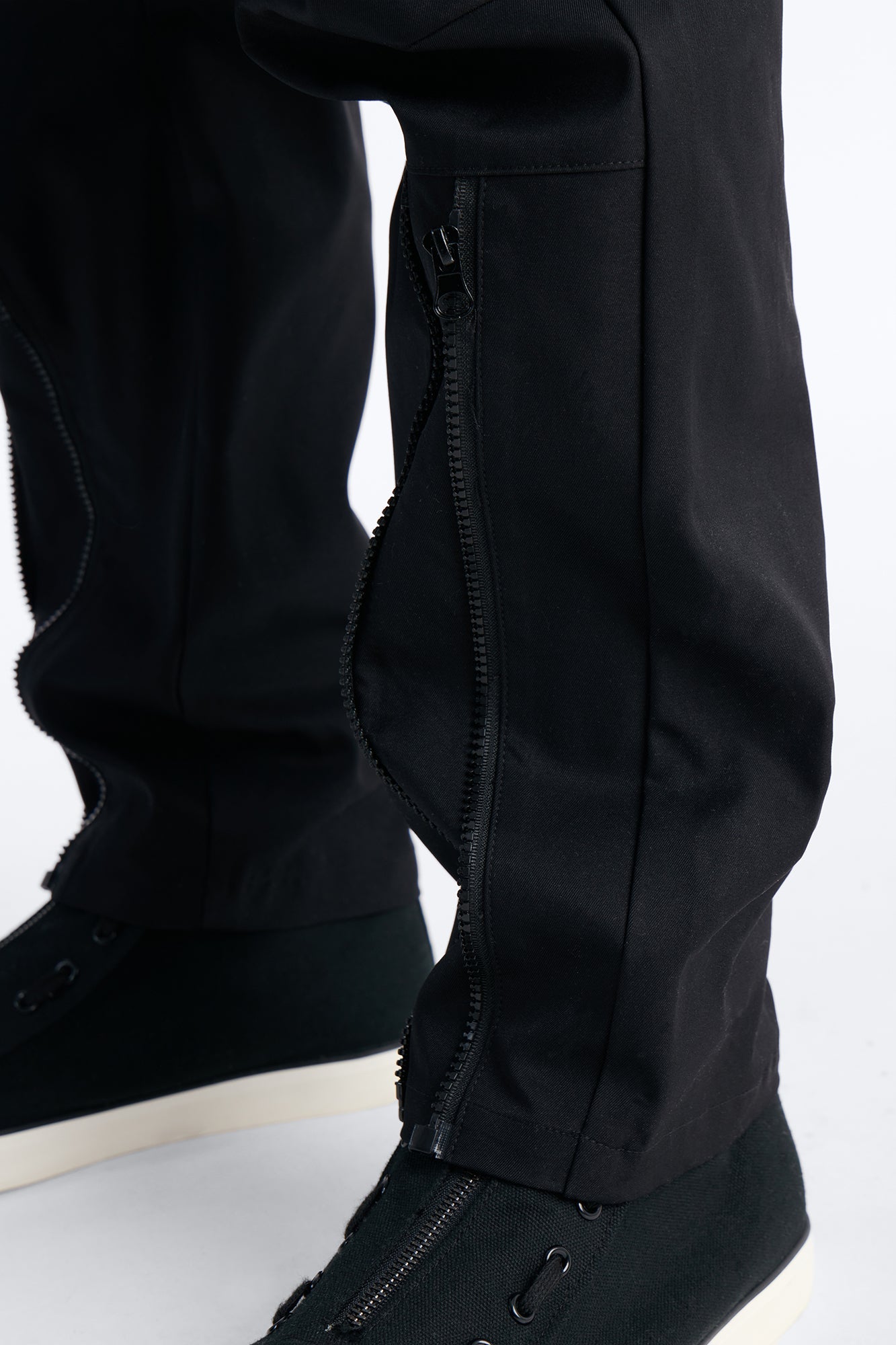 Slim Universal Excursion Utility Pant - Black Fashion Nova