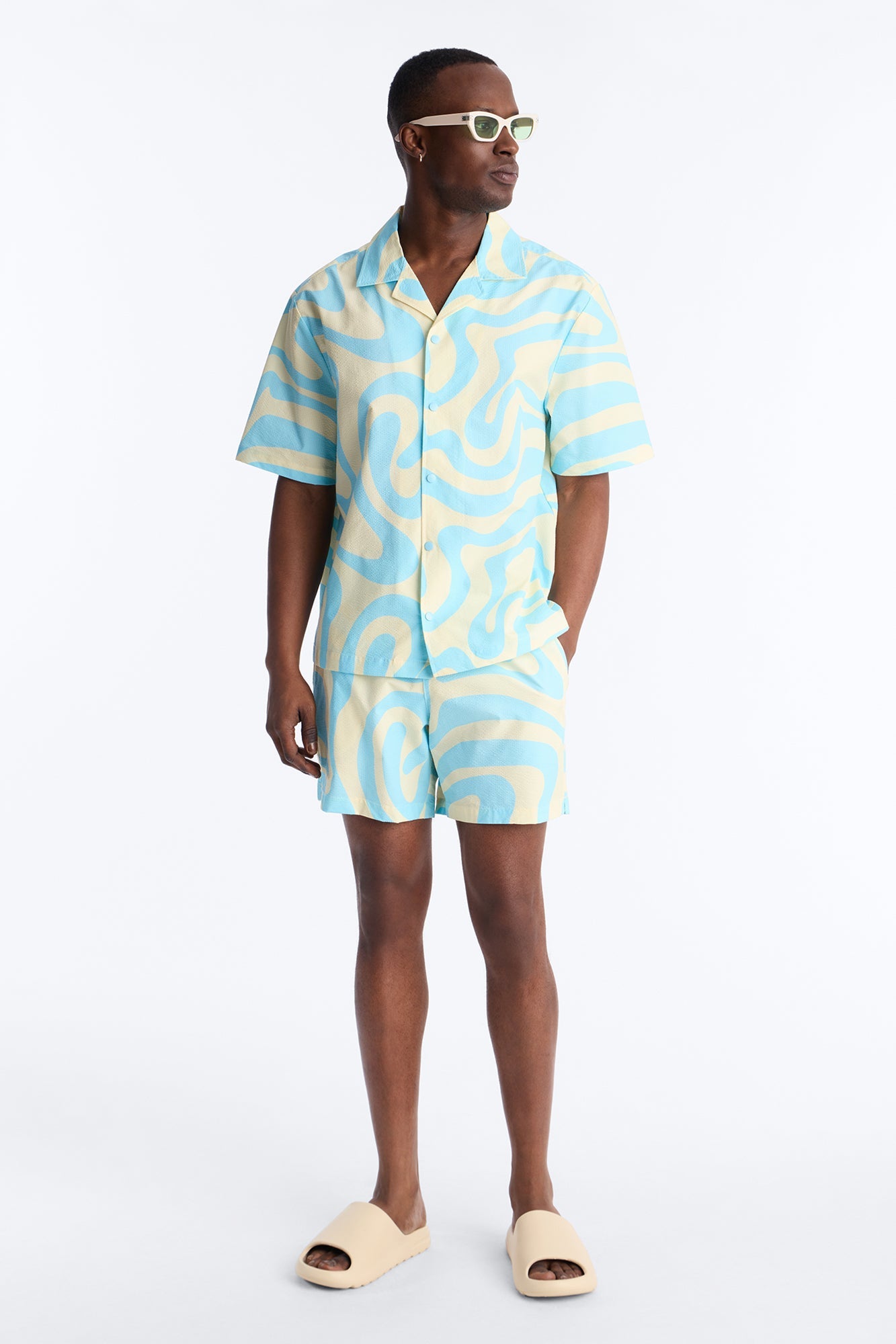 Groovy Abstract Printed Seersucker Swim Trunk 6″ - Blue Fashion Nova