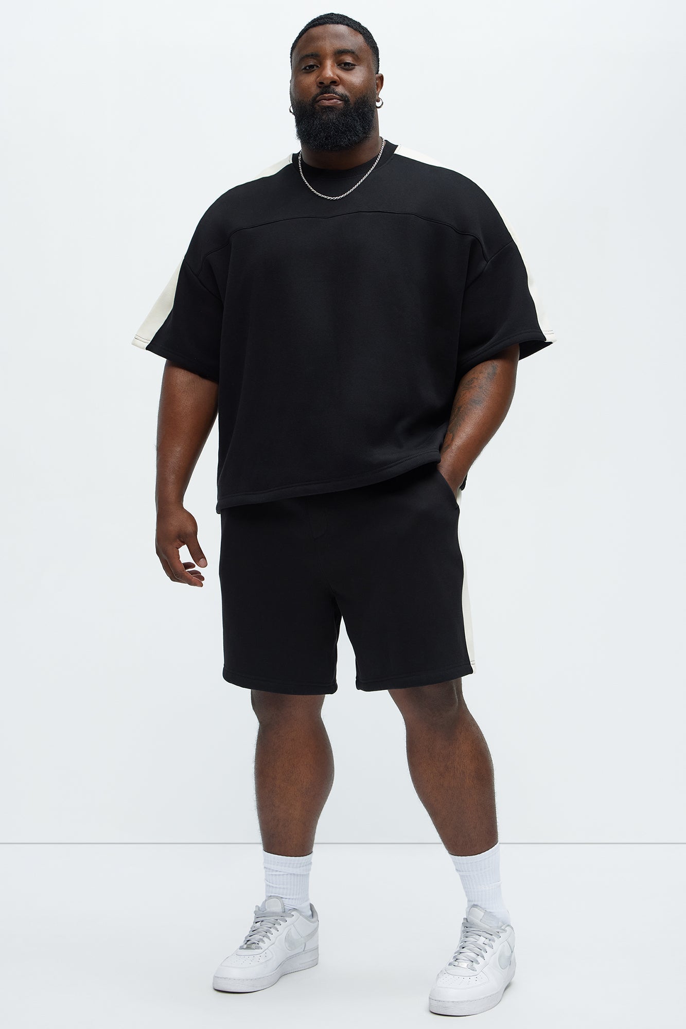 Tyson Oversized Heavyweight Striped Shorts - Black Fashion Nova
