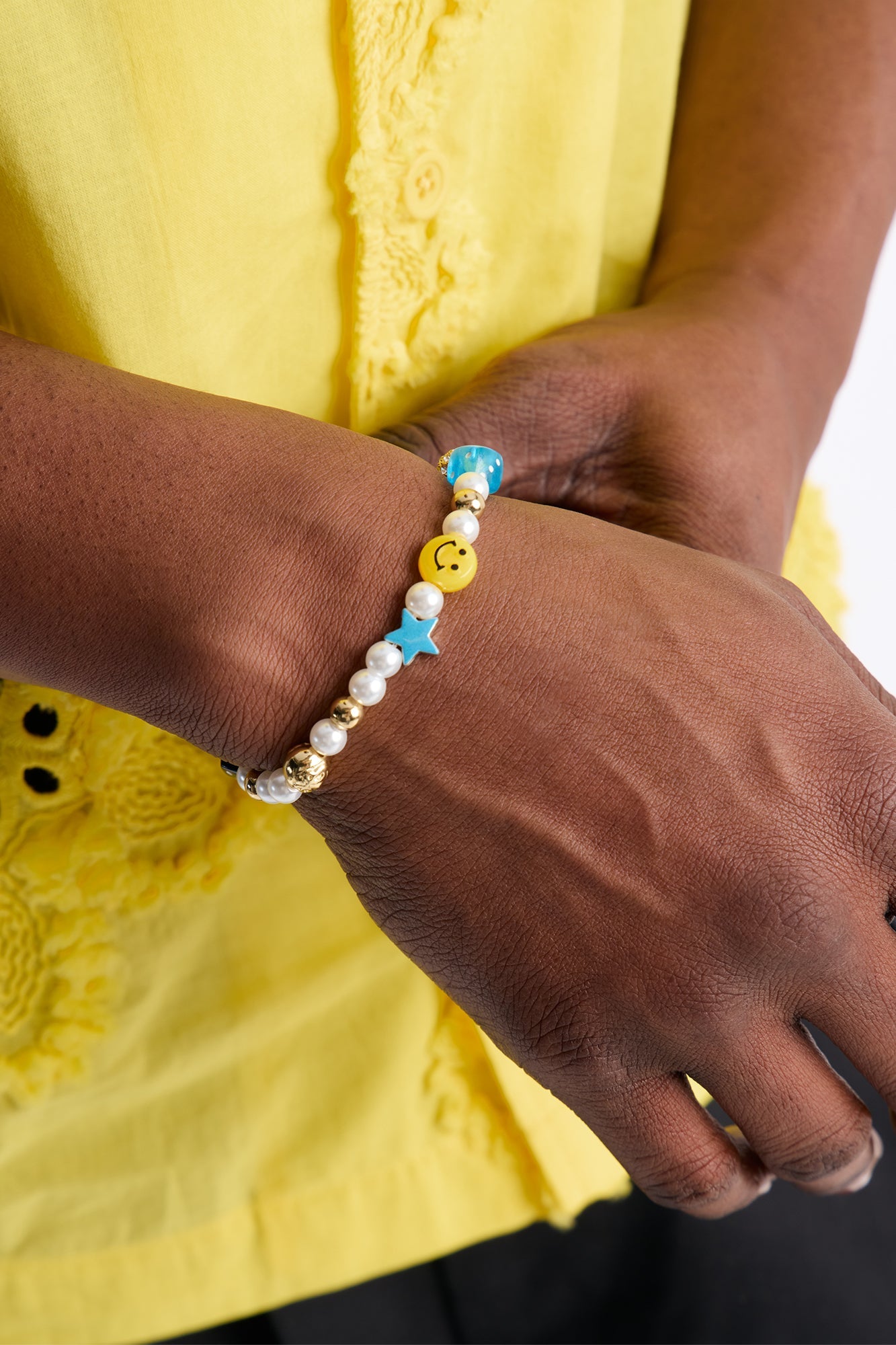 Festival Pearl and Charm Bracelet - Gold Fashion Nova
