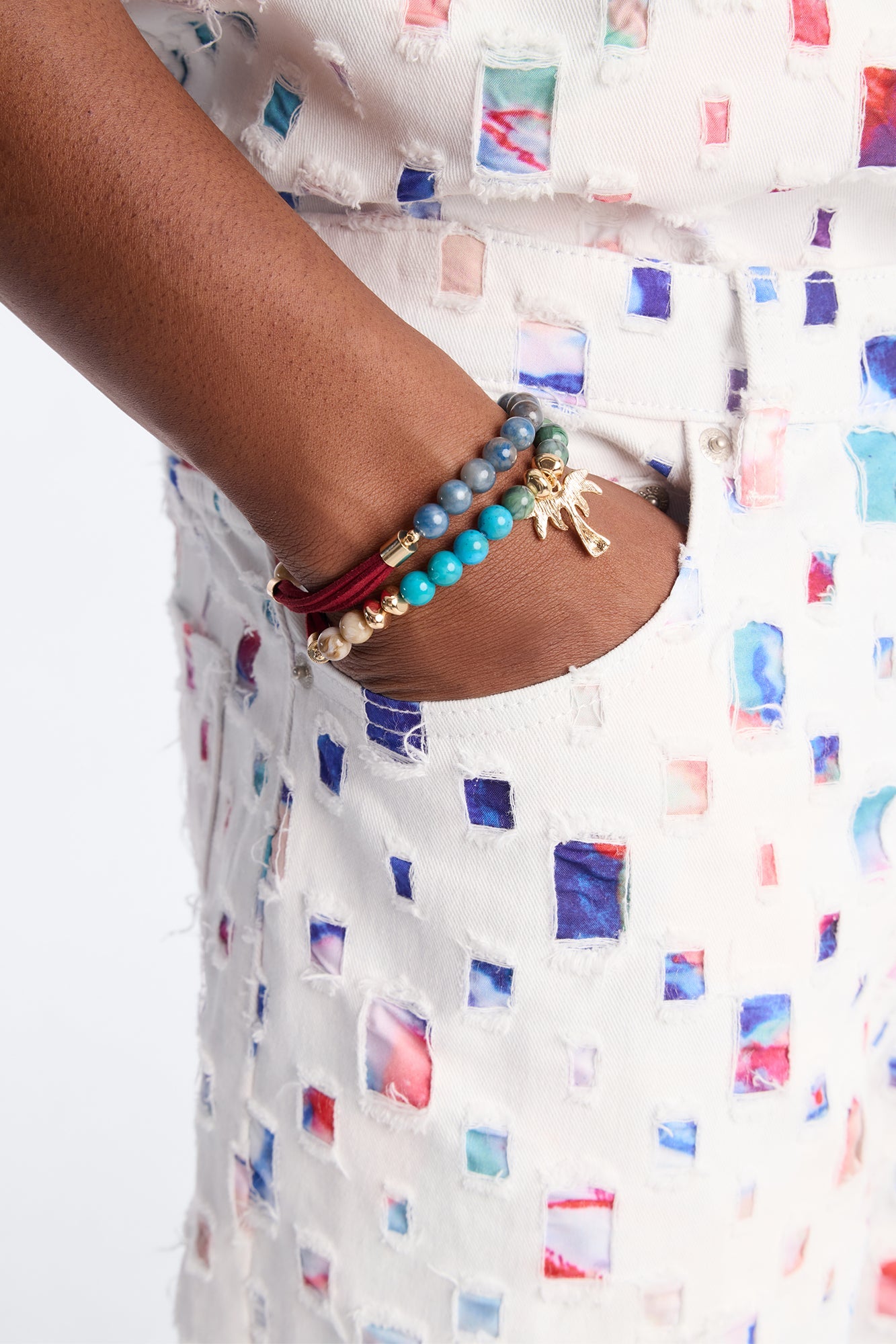 Paradise Mixed Material Bead Bracelet Set - Gold/Multi Fashion Nova