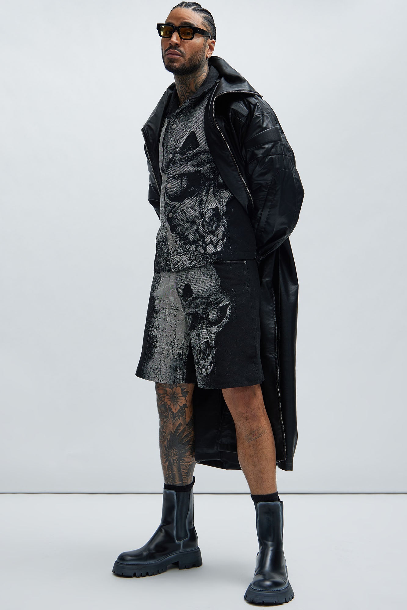 Azrael Tapestry Shorts - Black/combo Fashion Nova