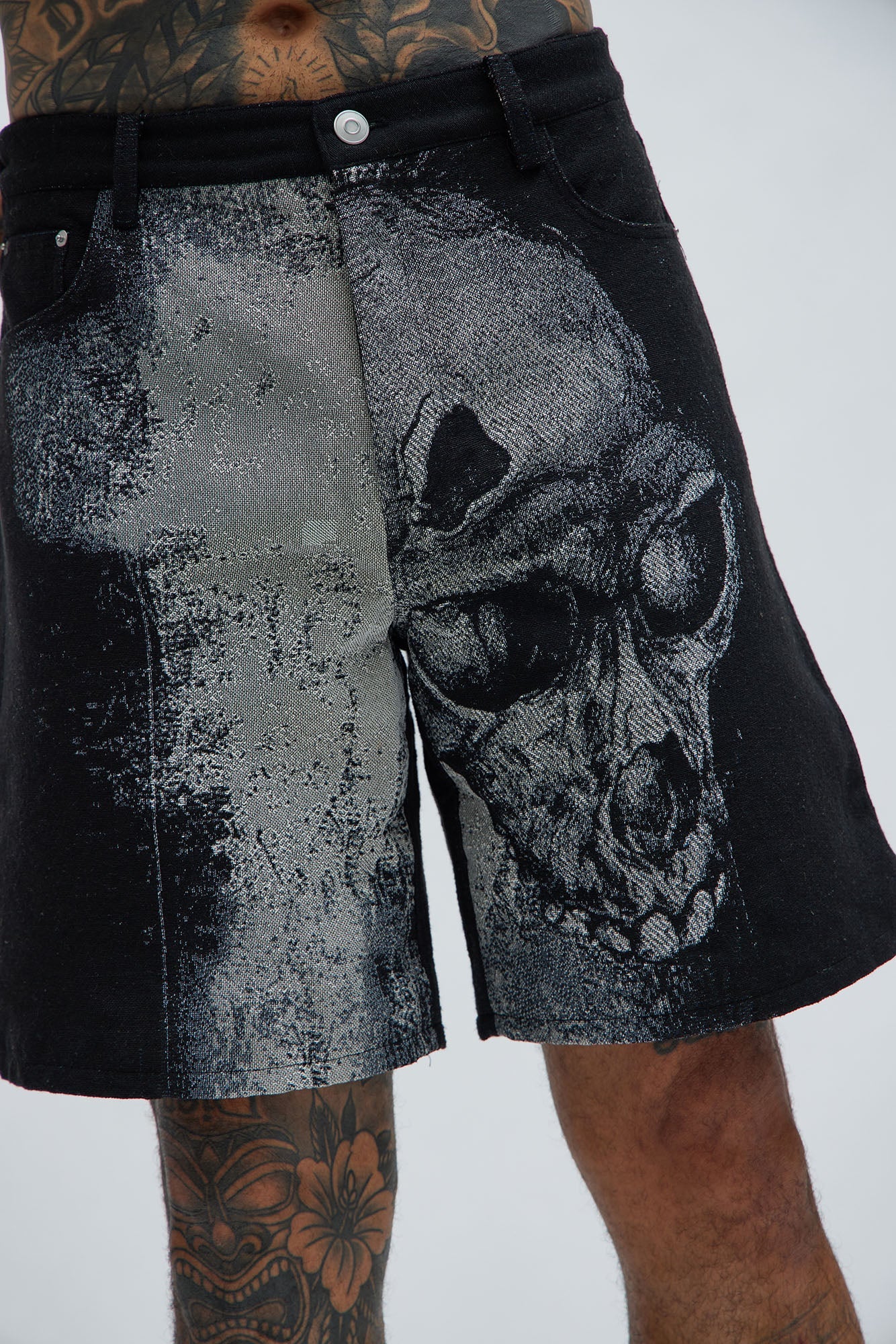 Azrael Tapestry Shorts - Black/combo Fashion Nova