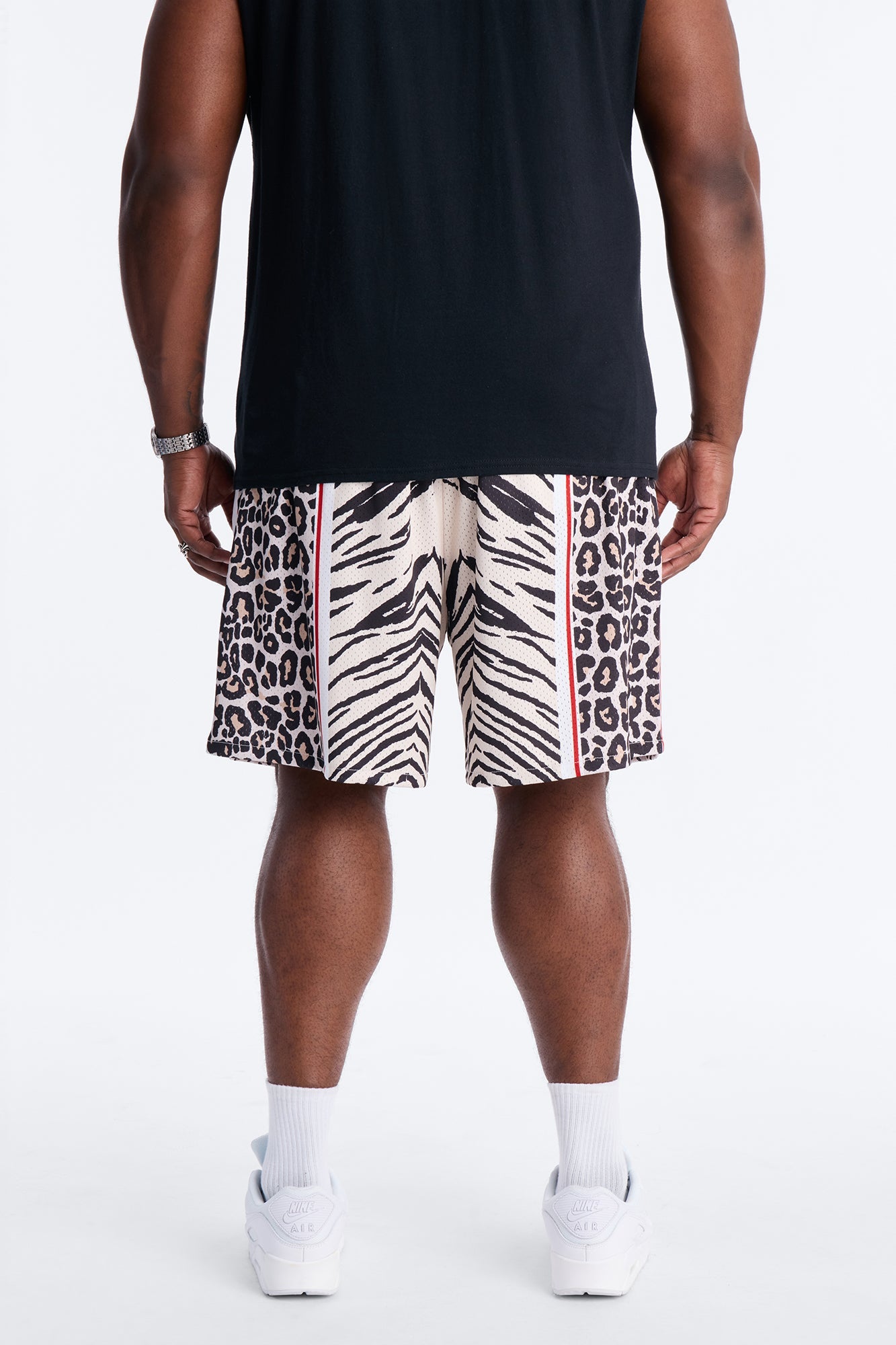Relaxed Clash Of The Jungle Championship Short - Multi Color Fashion Nova