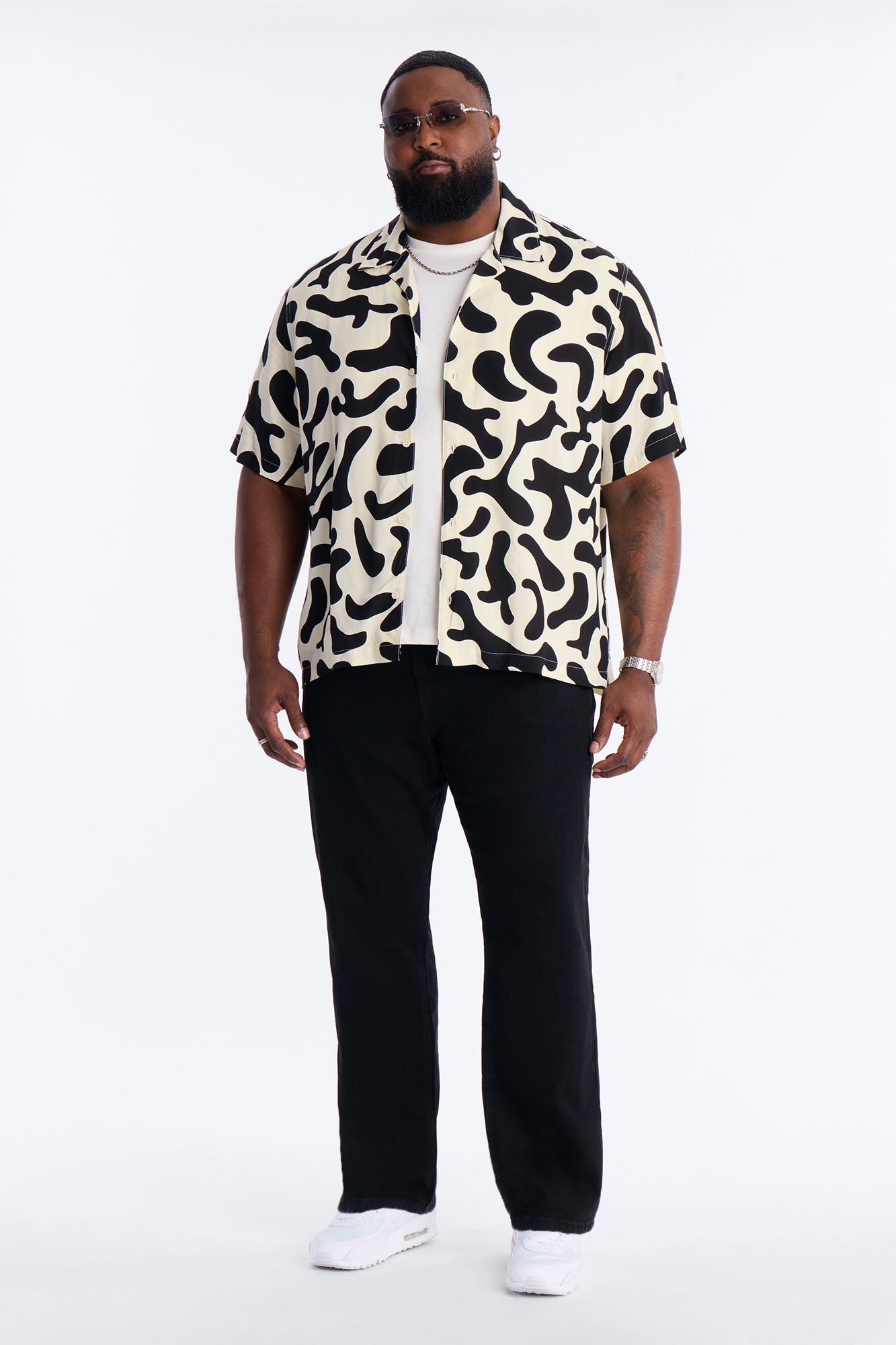Bold Metric Cuban Shirt - Black Fashion Nova