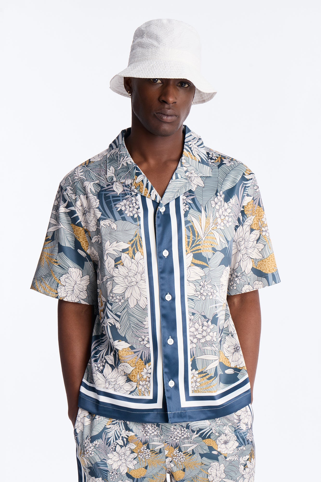 Relaxed Palm Vista Cuban Button Up Shirt - Blue Fashion Nova