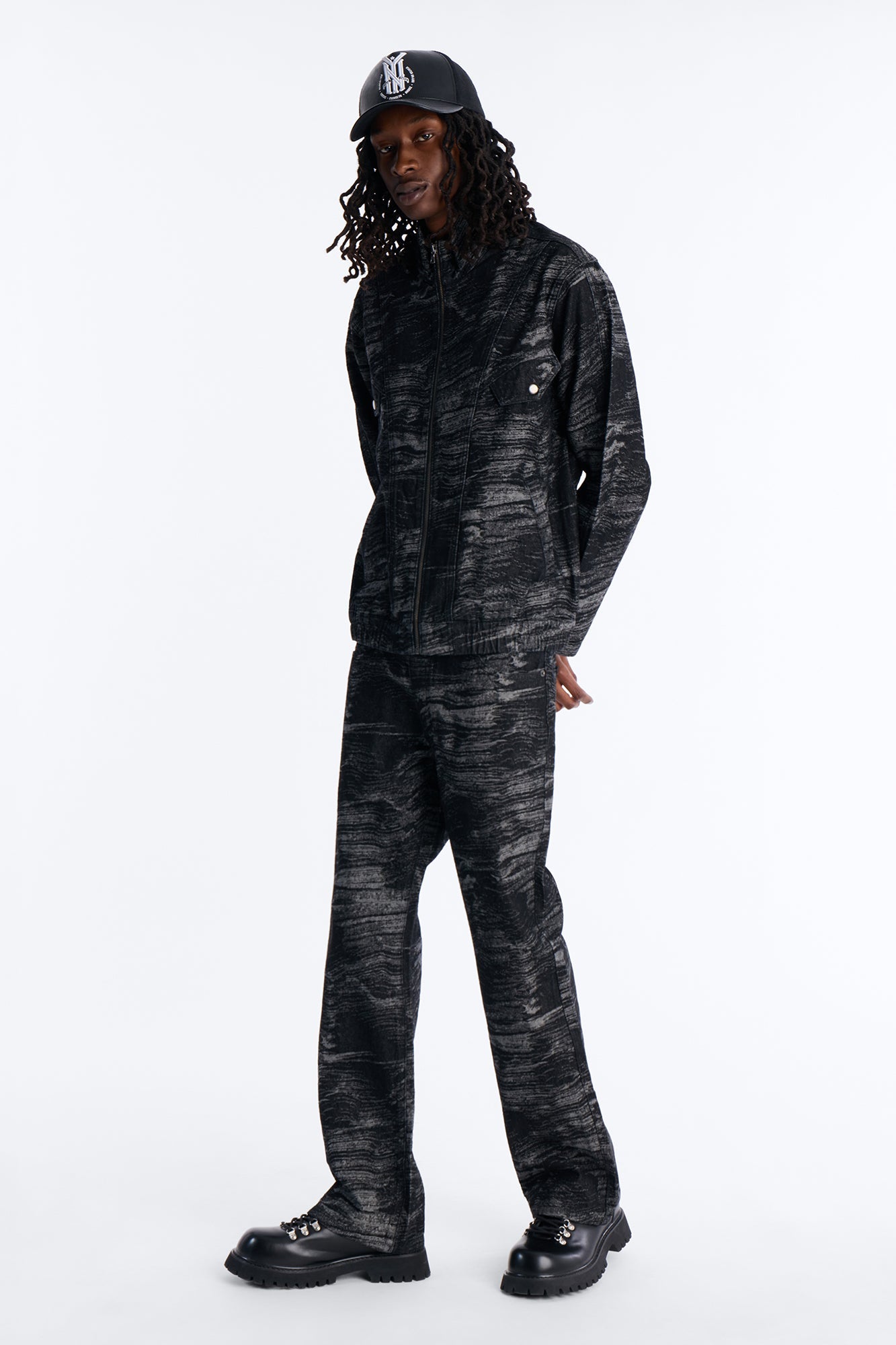 Straight Flare Jacquard Waves Jean - Black Wash Fashion Nova