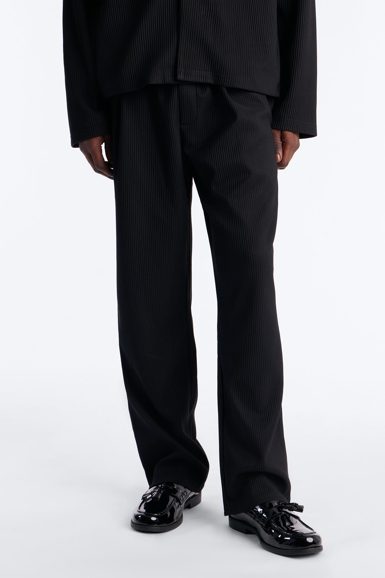 Show Up Straight Pleated Casual Trouser - Black Fashion Nova