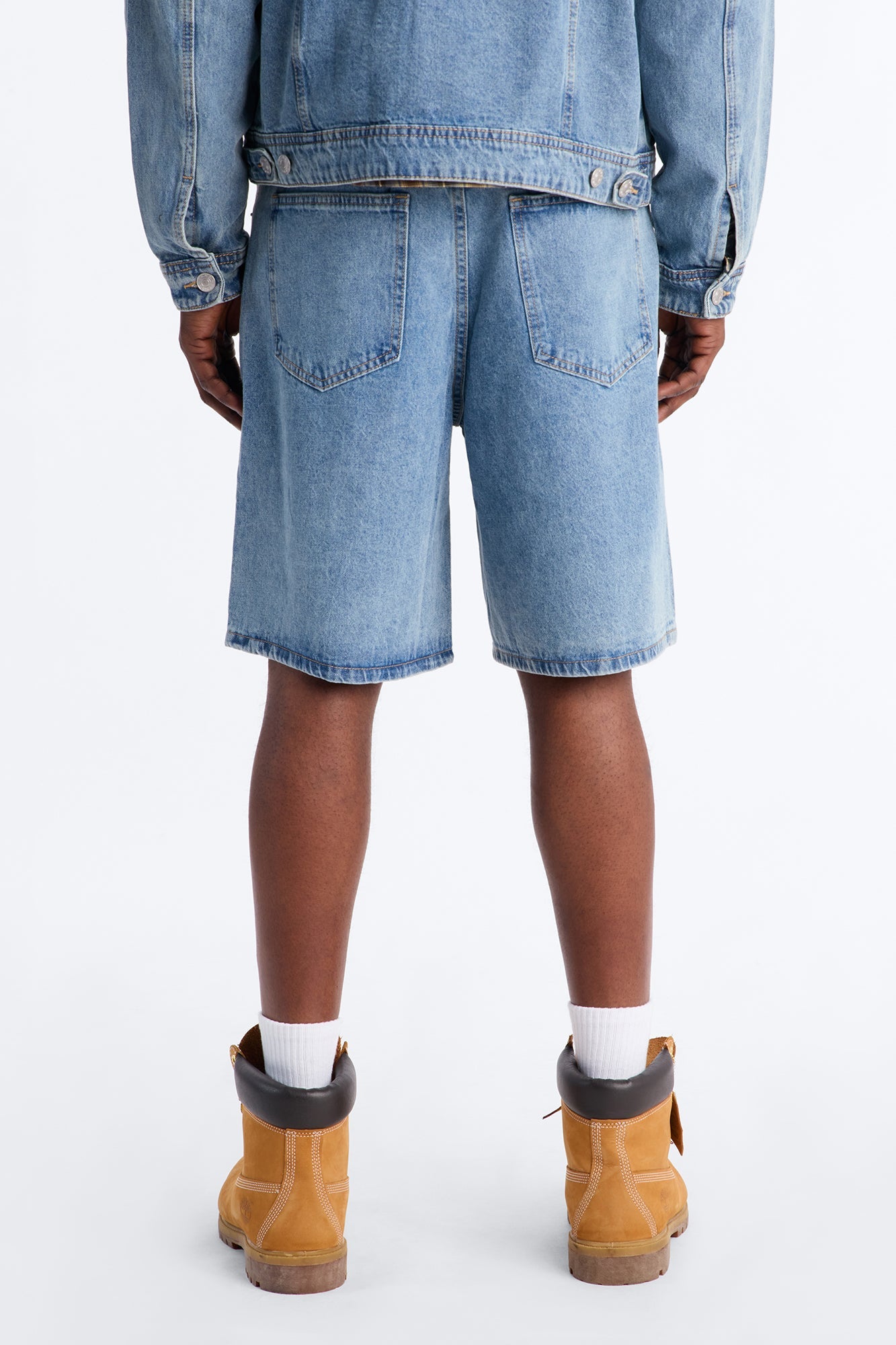 Relaxed Street Ice Denim Short - Light Wash Fashion Nova