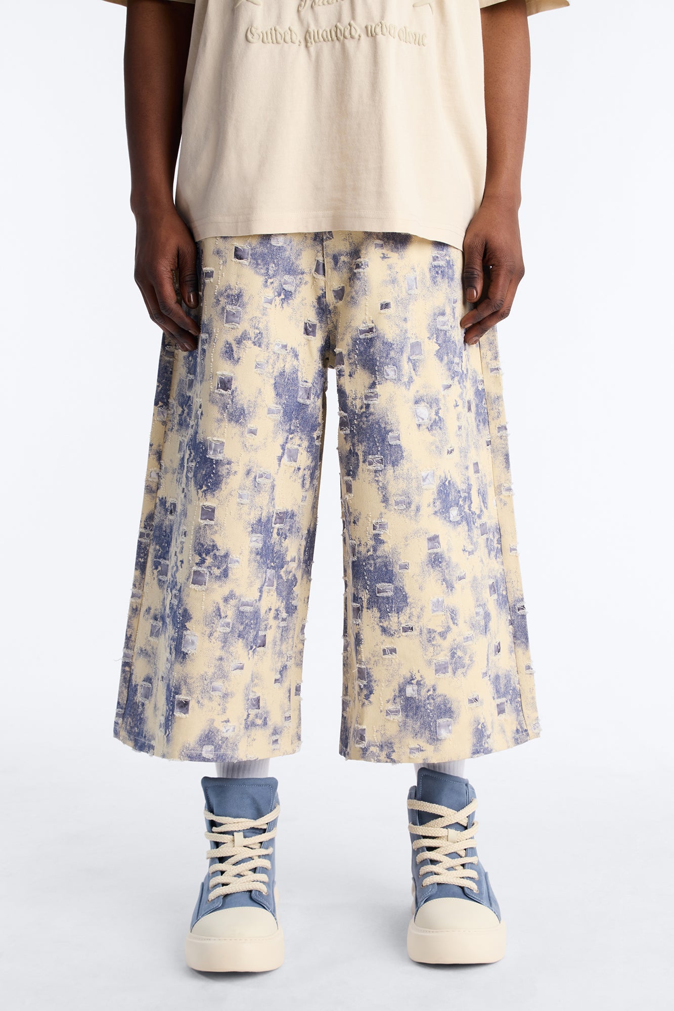 Super Baggy Azure Shred Denim Short - Bleach Blue Wash Fashion Nova