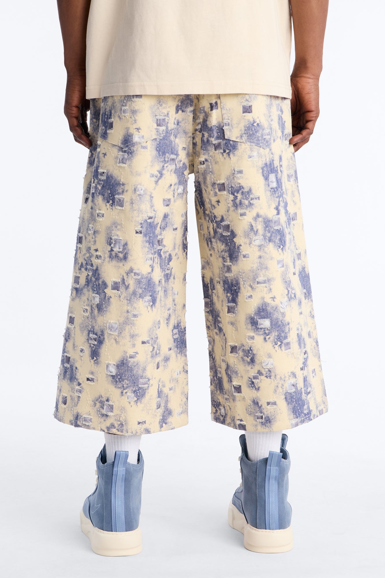 Super Baggy Azure Shred Denim Short - Bleach Blue Wash Fashion Nova