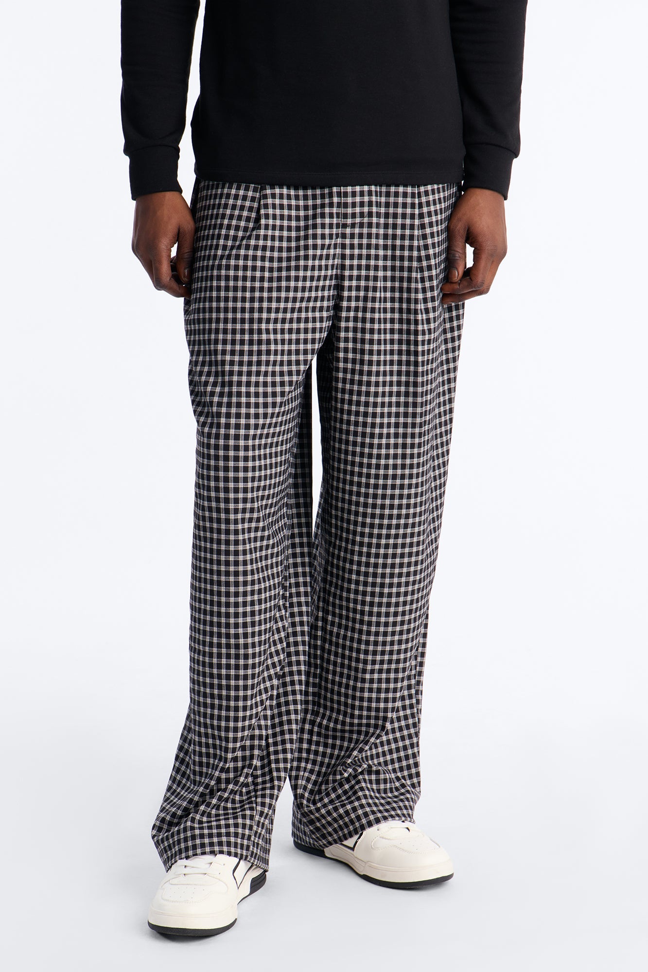 Wide Leg Pleated Downtown London Trouser - Black Fashion Nova