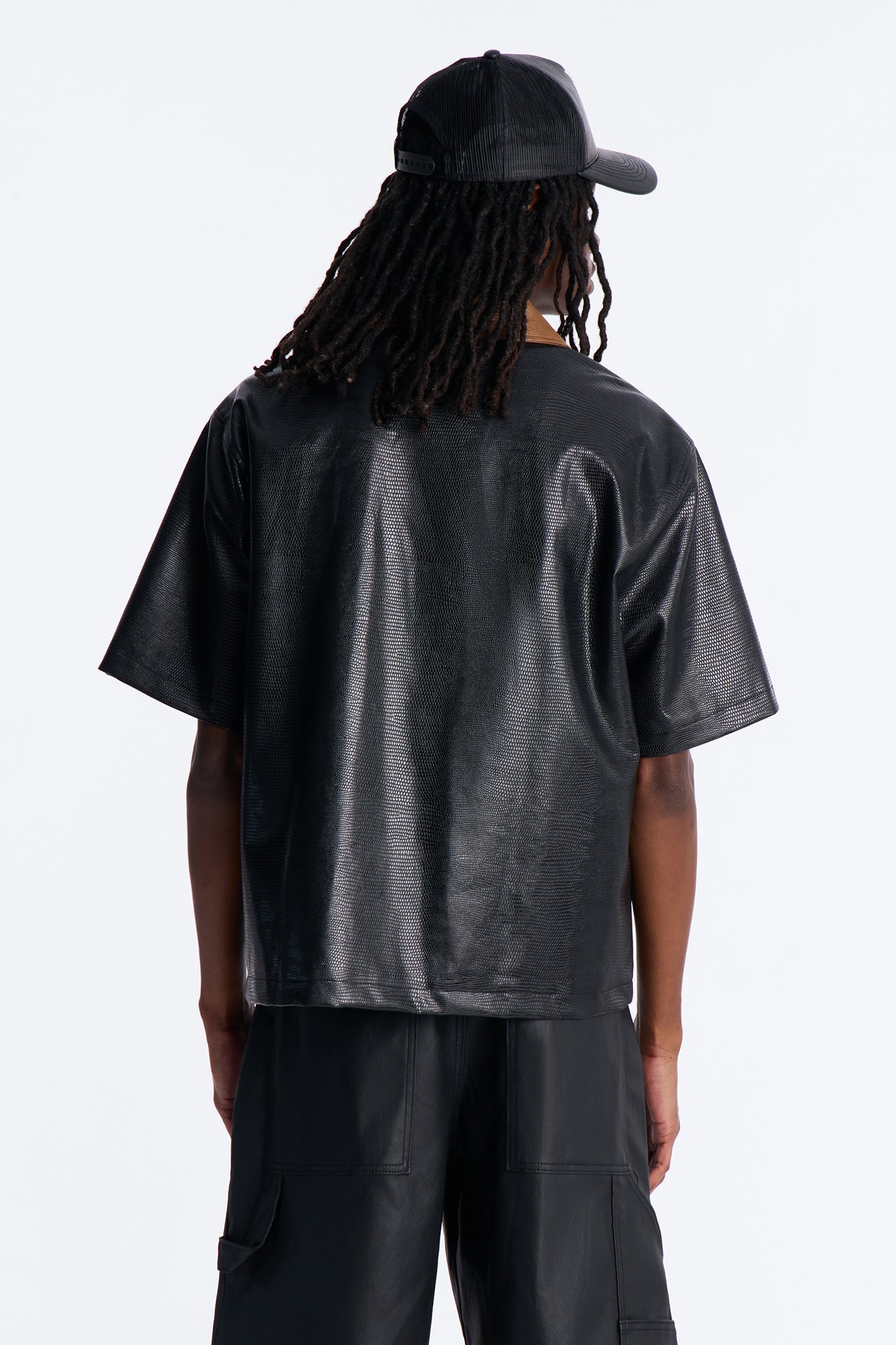 Onyx Cognac Zip Up Shirt - Black Fashion Nova