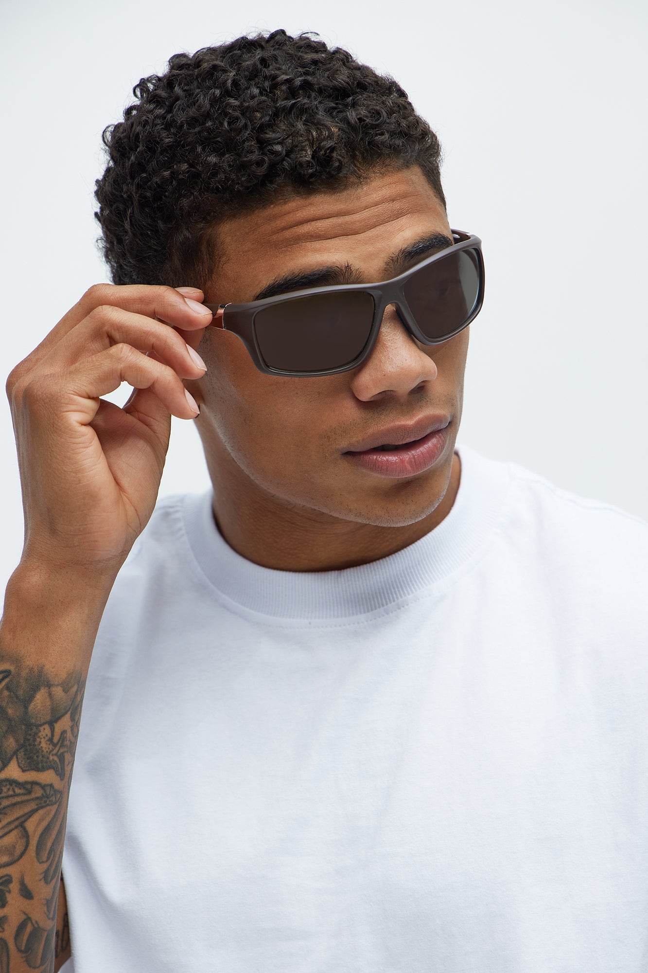 Wroclaw Sunglasses - Brown Fashion Nova