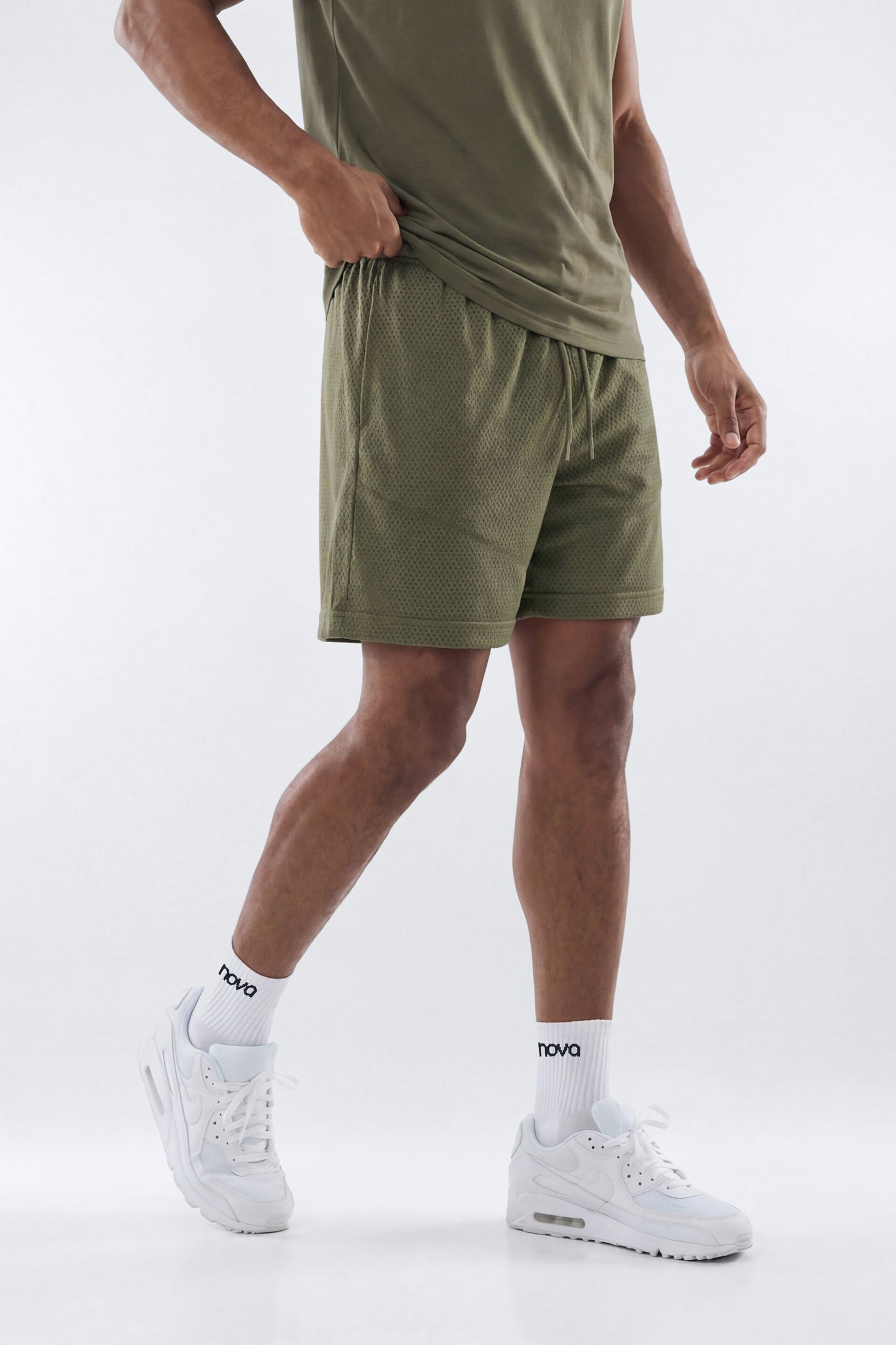 Athletic Mesh 7″ Basketball Shorts - Moss Fashion Nova