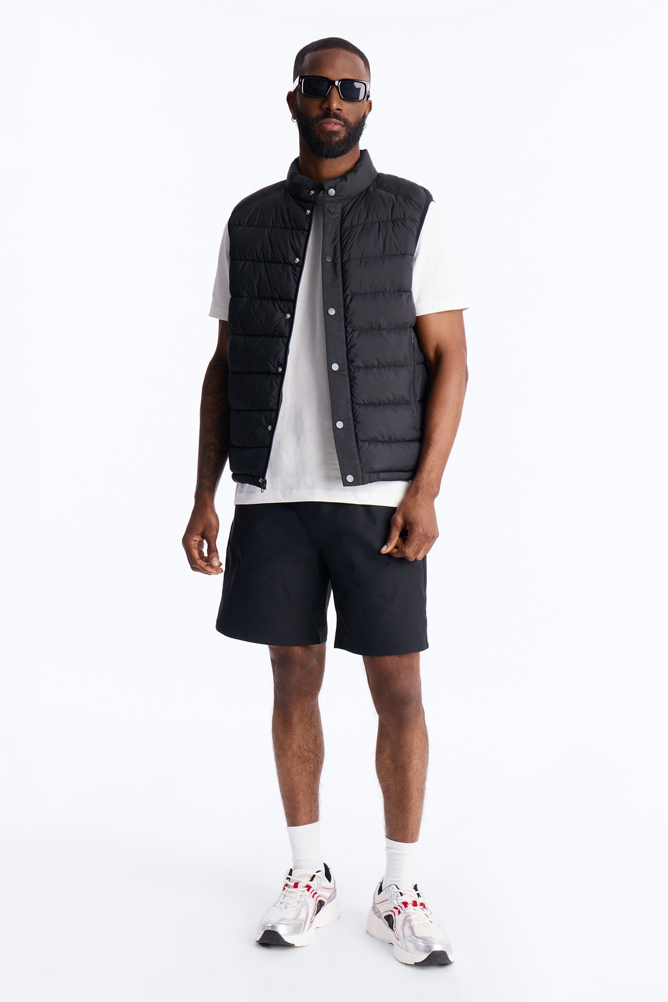 Relaxed City Relay Short - Black Fashion Nova
