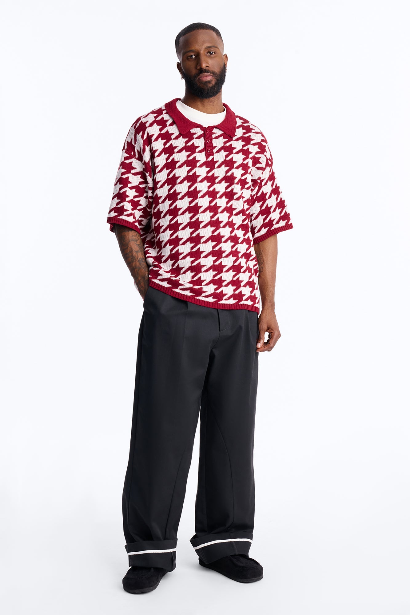 Houndstooth Short Sleeve Knitted Polo - Burgundy Fashion Nova