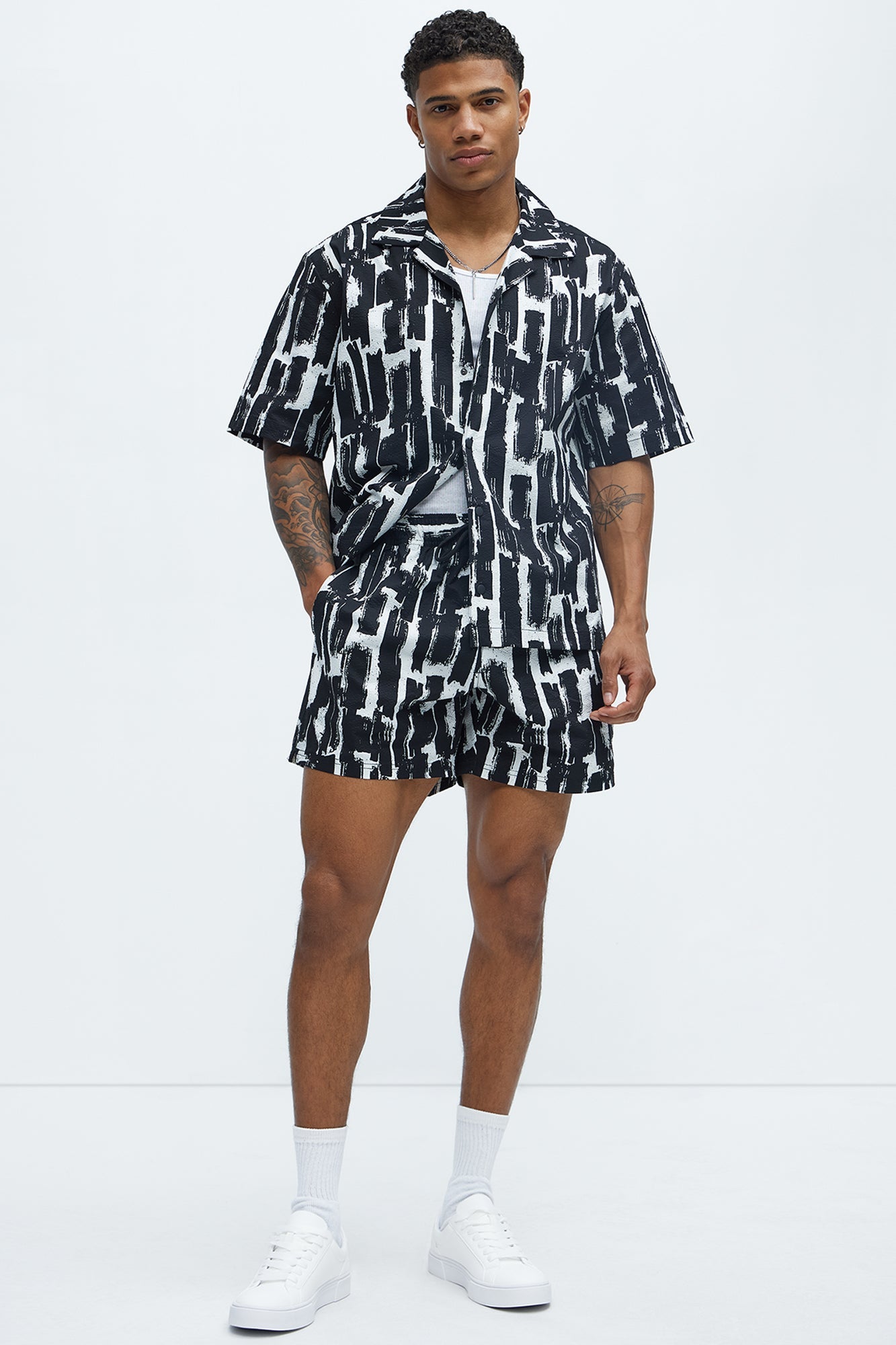 Seersucker Printed Short Sleeve Cuban Collar Shirt - Black/combo Fashion Nova