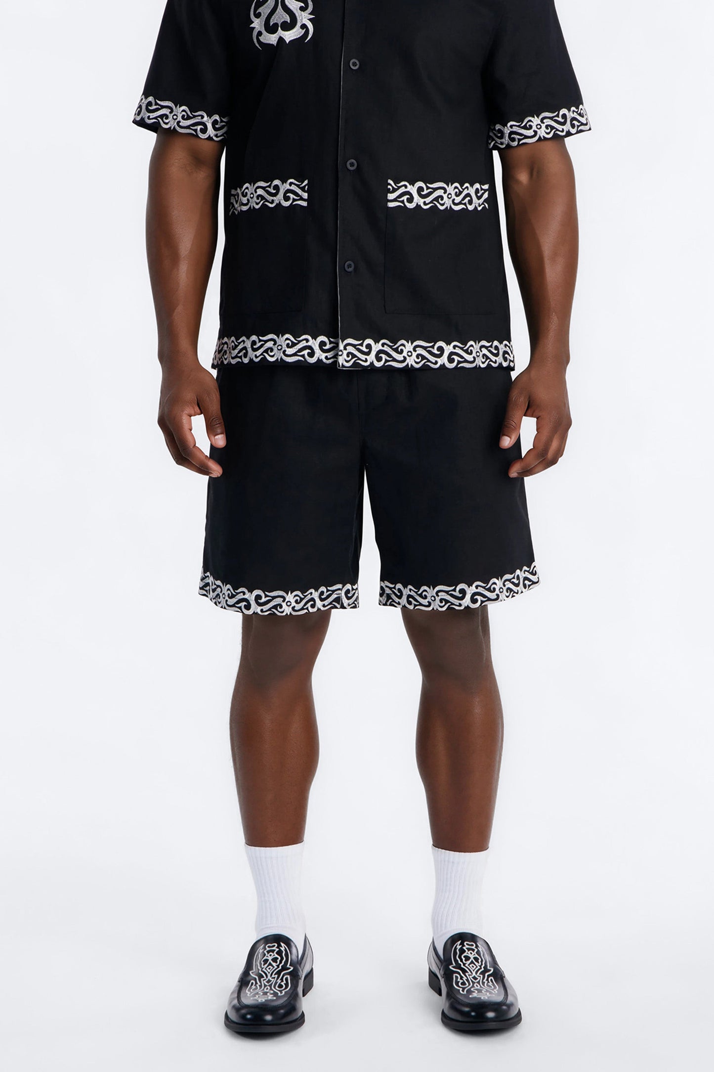 Relaxed Coastal Isla Short - Black Fashion Nova
