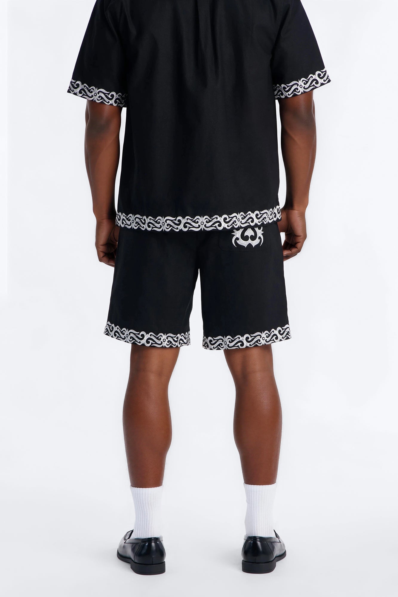 Relaxed Coastal Isla Short - Black Fashion Nova