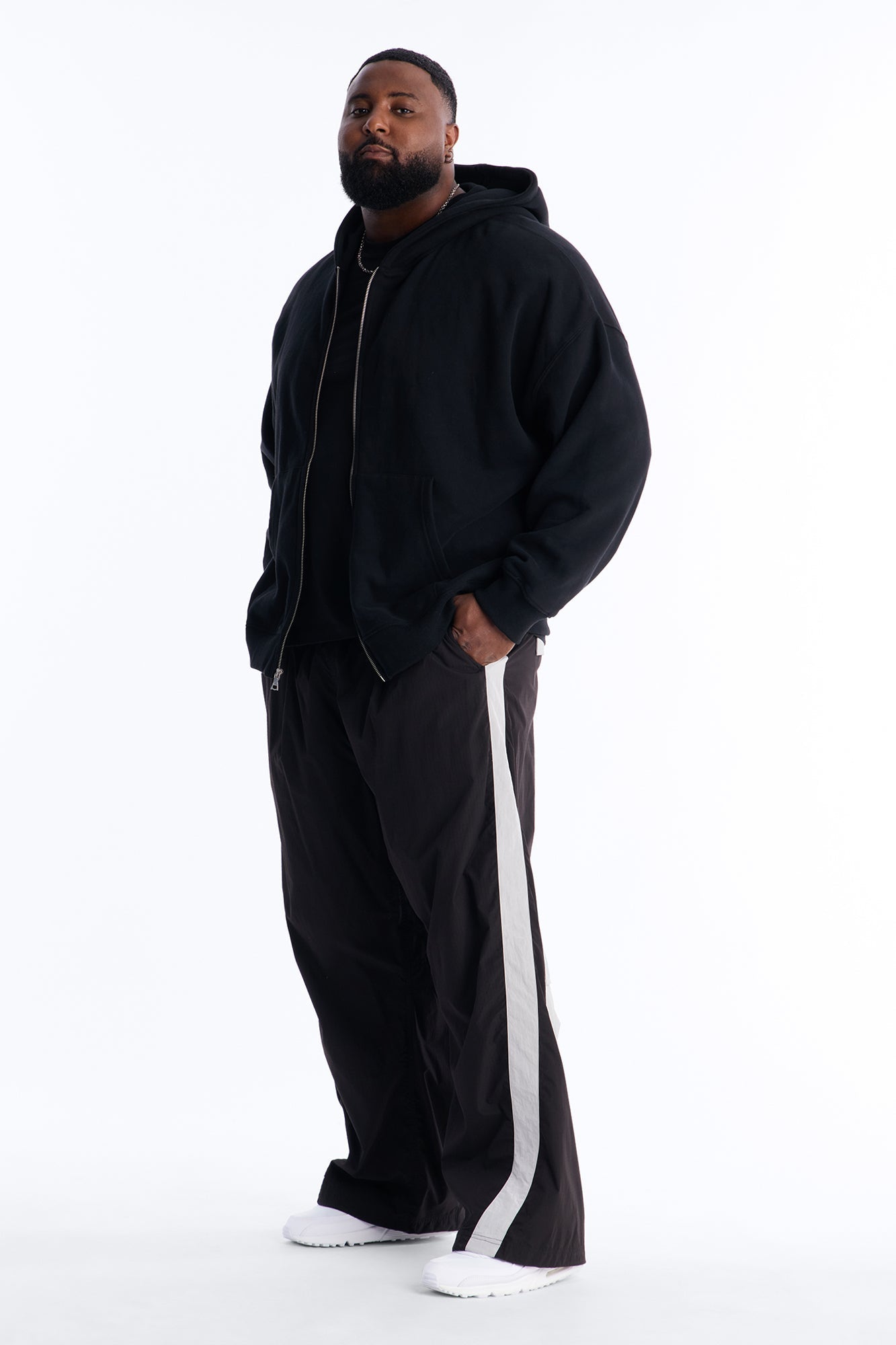 Wide Leg Rear All Over Pocket Tech Pant - Black Fashion Nova