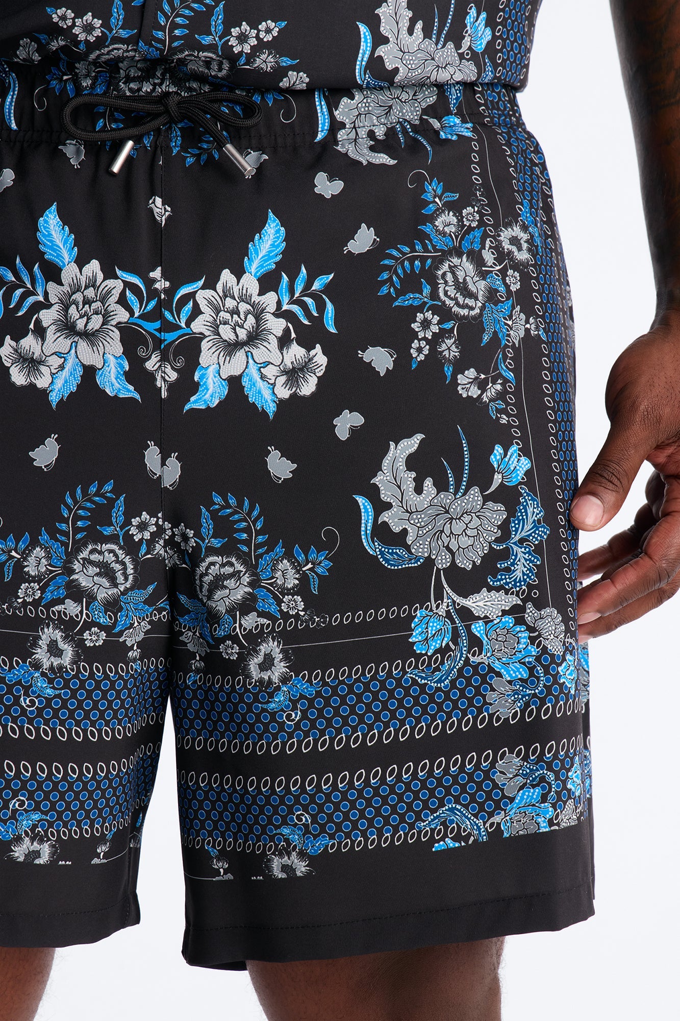 Mirage Bloom Swim Trunk 7″ - Black Fashion Nova