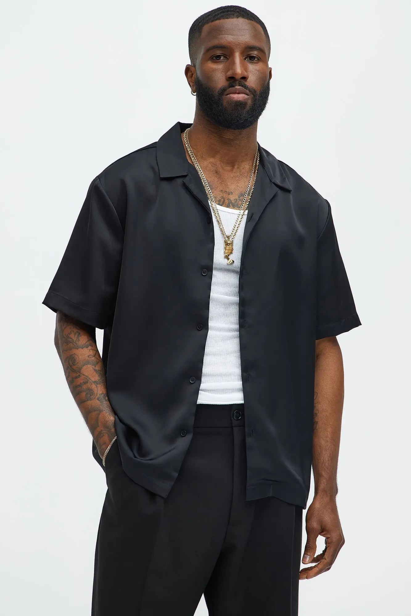 Links Satin Short Sleeve Button Up Shirt - Black Fashion Nova