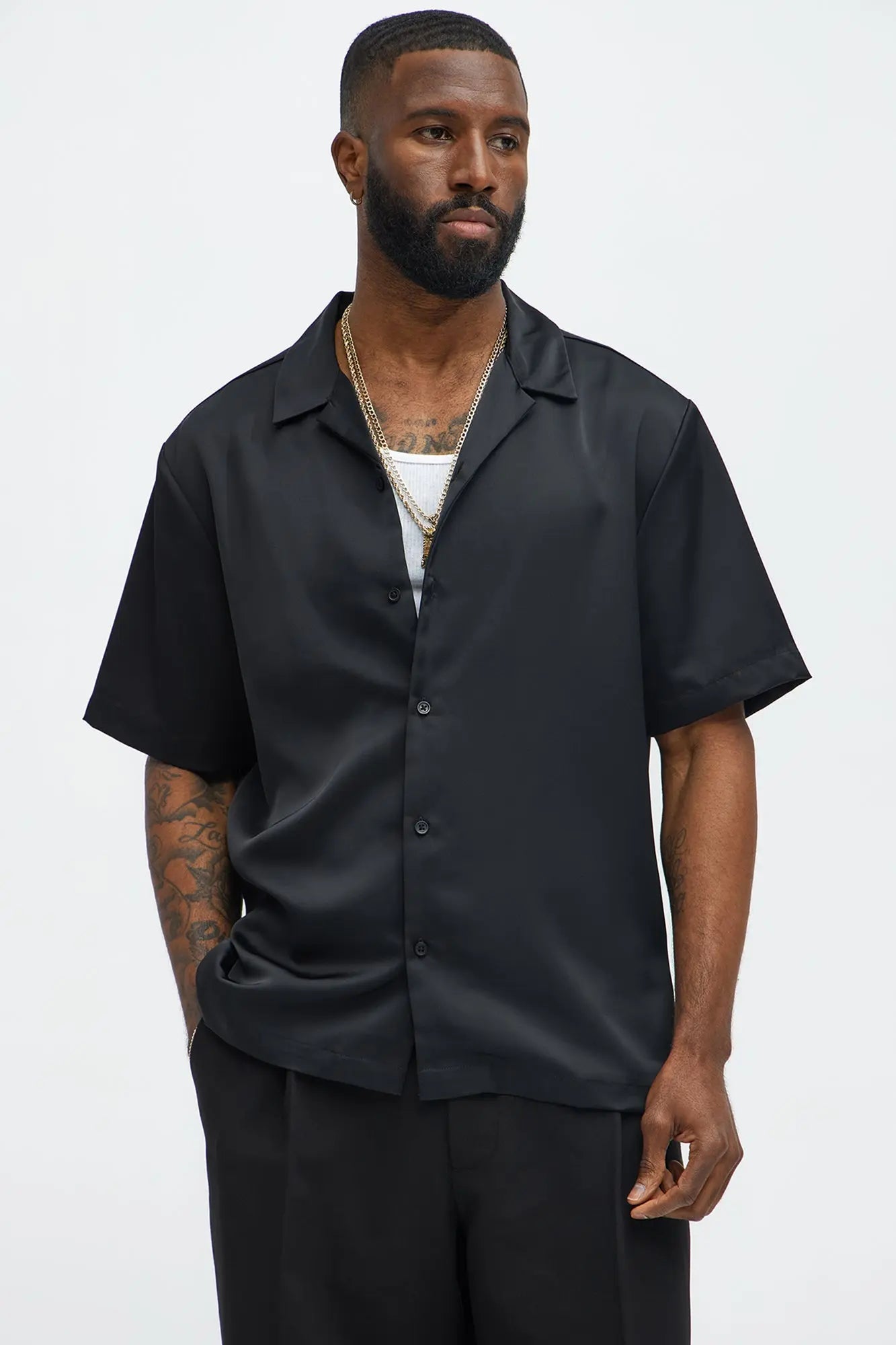 Links Satin Short Sleeve Button Up Shirt - Black Fashion Nova