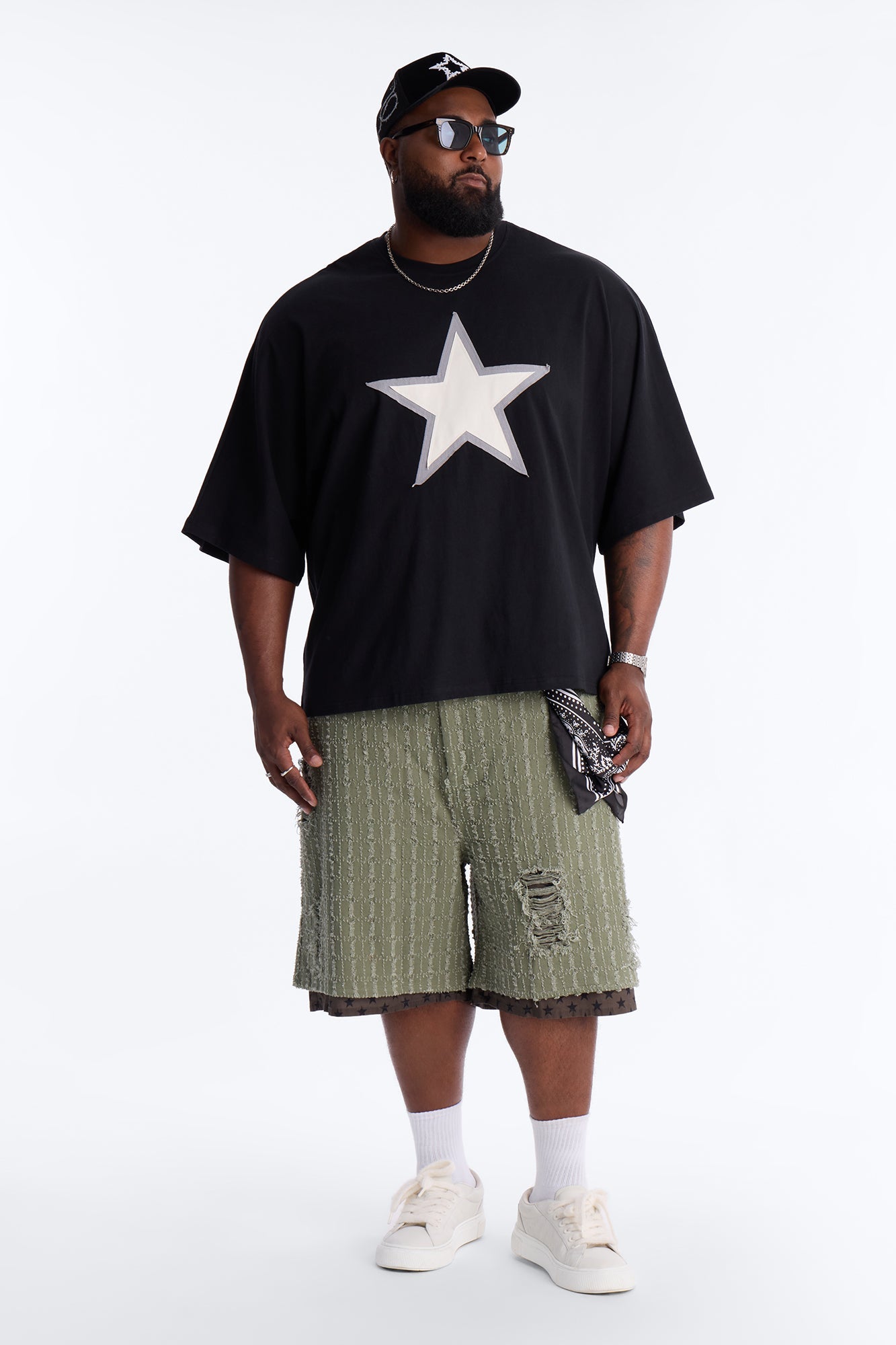 Premium Oversized Star Patch Short Sleeve Tee - Black Fashion Nova