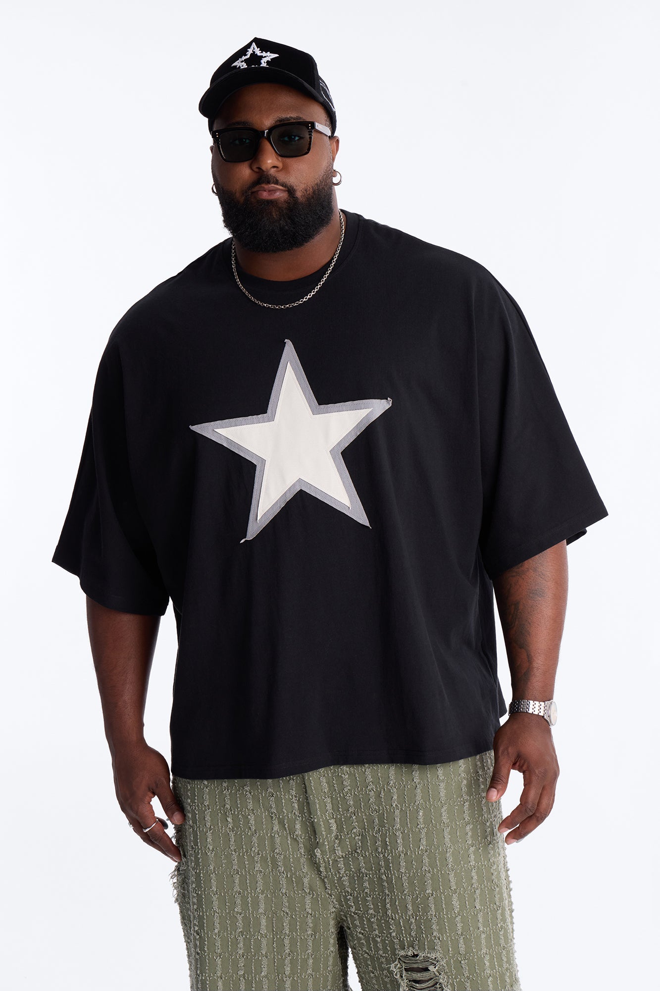 Premium Oversized Star Patch Short Sleeve Tee - Black Fashion Nova
