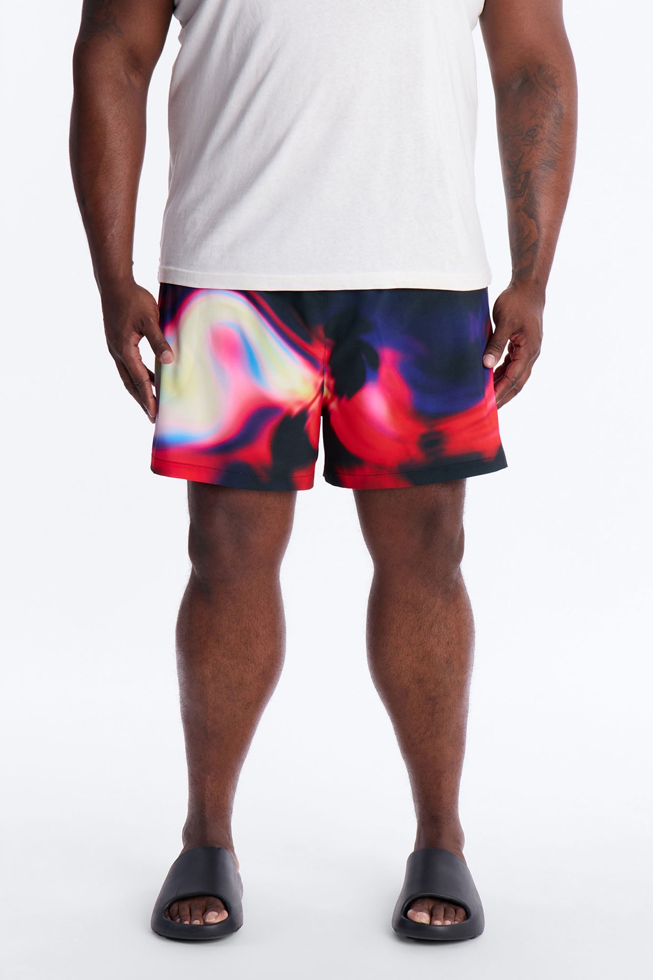 Relaxed Futuristic Abstract Acid Blur Swim Trunk 4″ - Black Fashion Nova