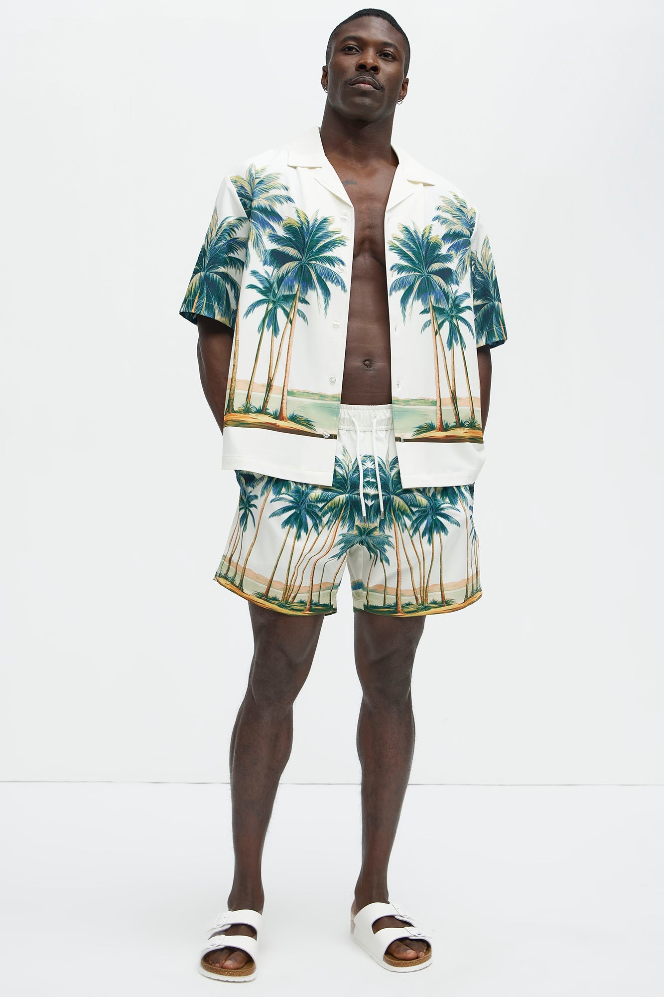 Moulay Palm Printed Swim Mid Trunk - Cream/combo Fashion Nova