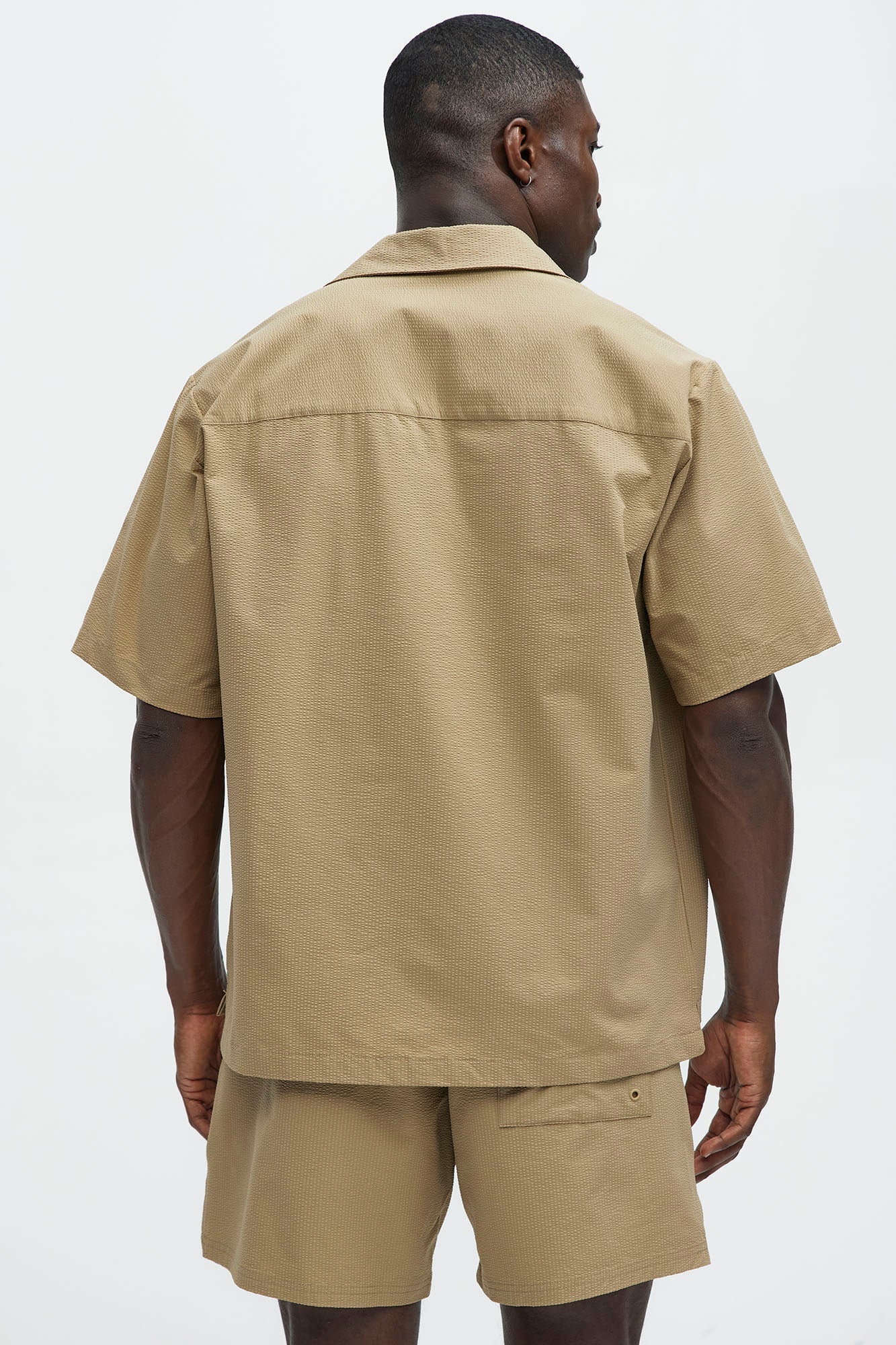 Seersucker Short Sleeve Cuban Collar Shirt - Khaki Fashion Nova