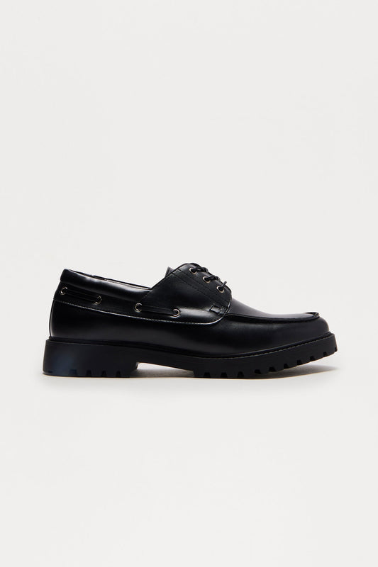 Classic Chunky Sole Lace Up Boat Shoes - Black Fashion Nova