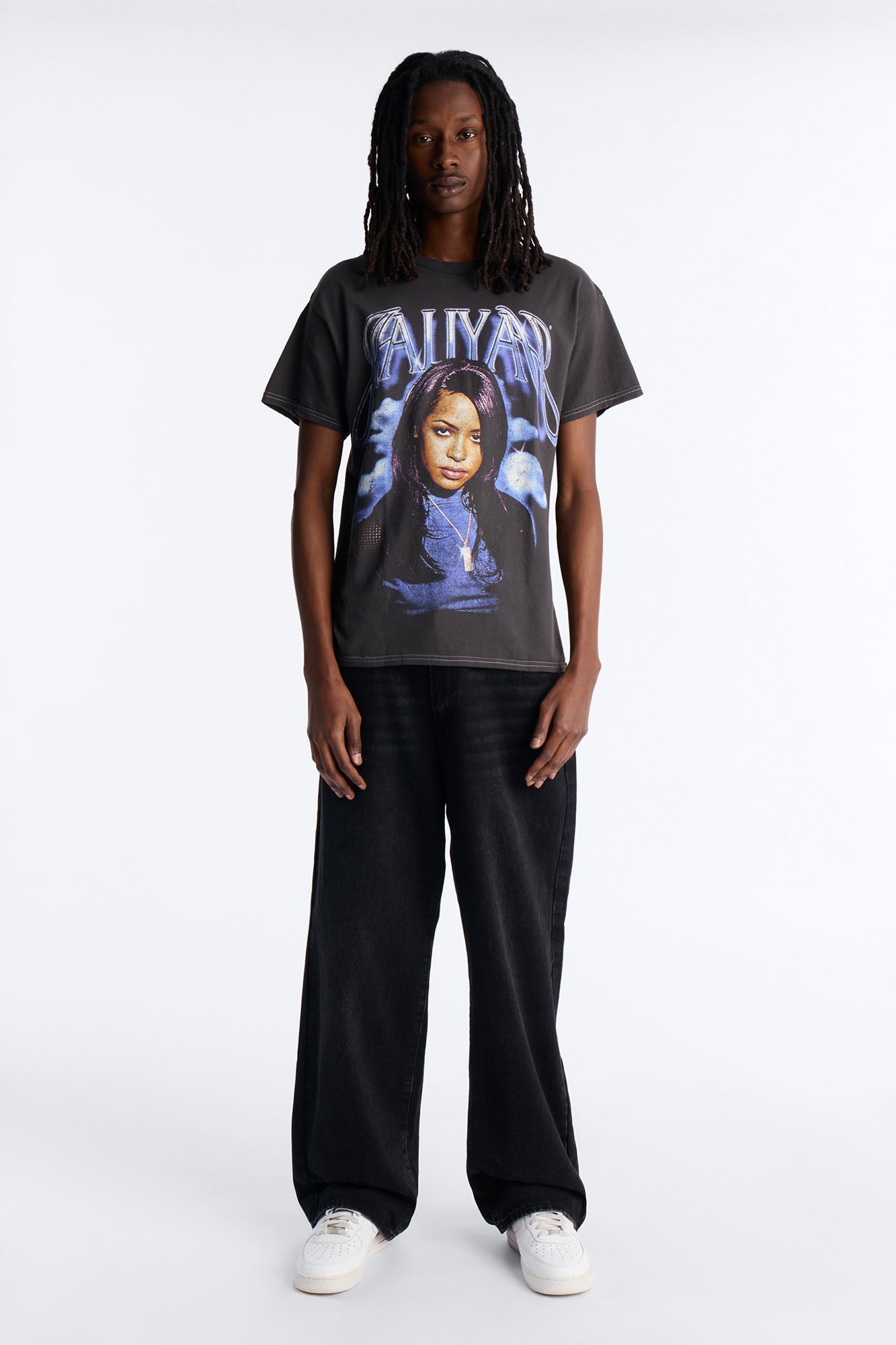 Aaliyah One In A Million Album Short Sleeve Tee - Black Fashion Nova
