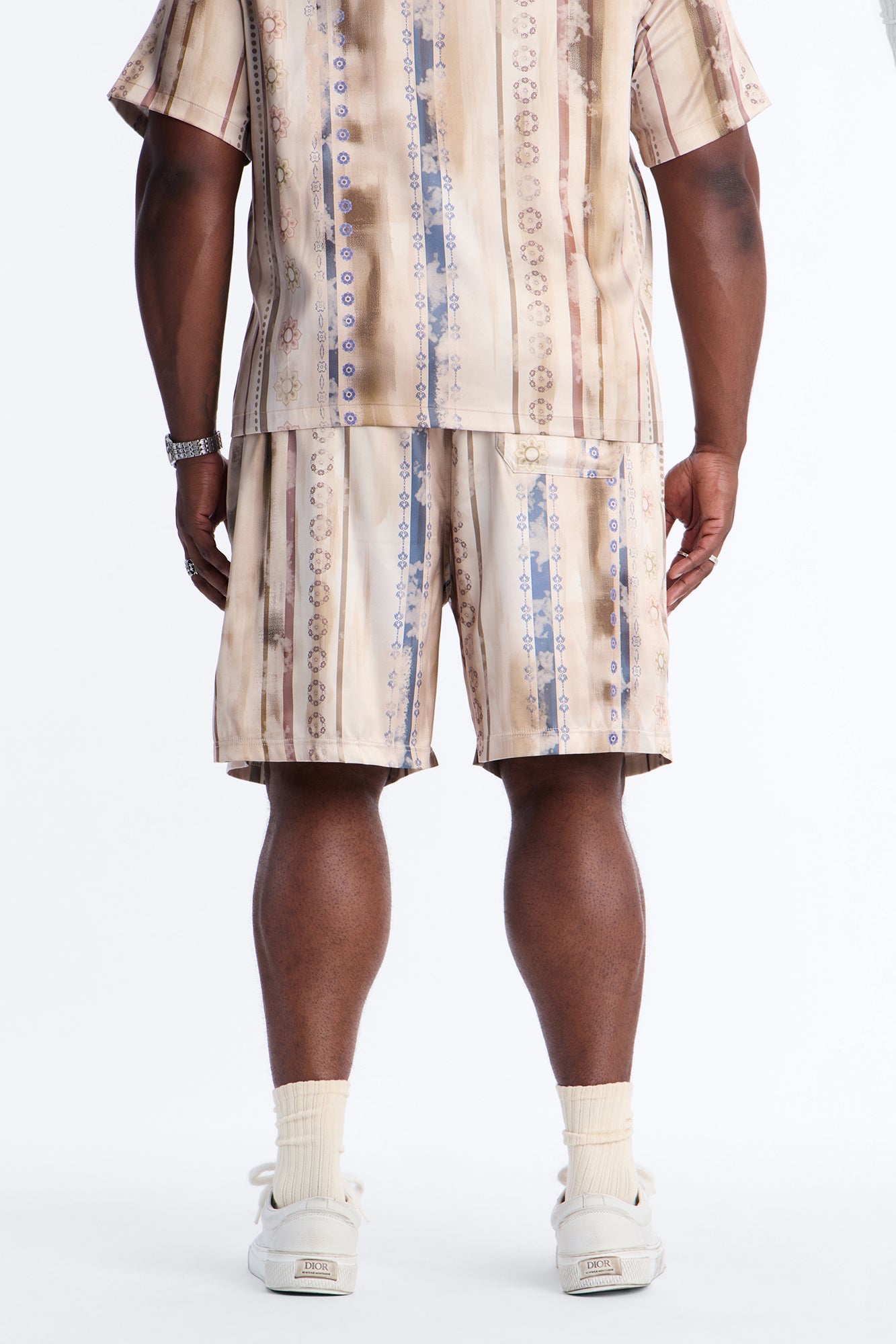 Relaxed Rosewood Short - Brown Fashion Nova