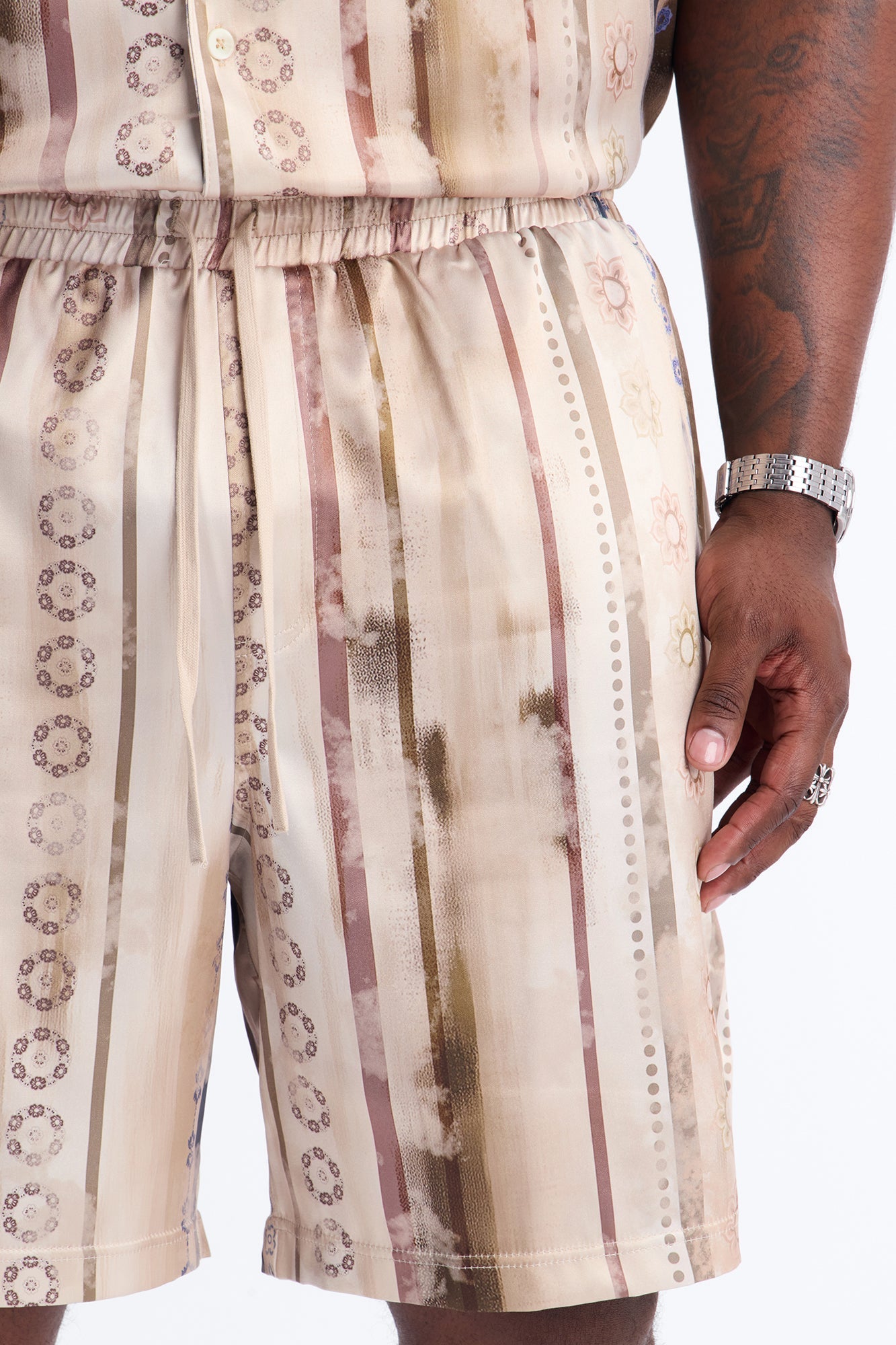 Relaxed Rosewood Short - Brown Fashion Nova