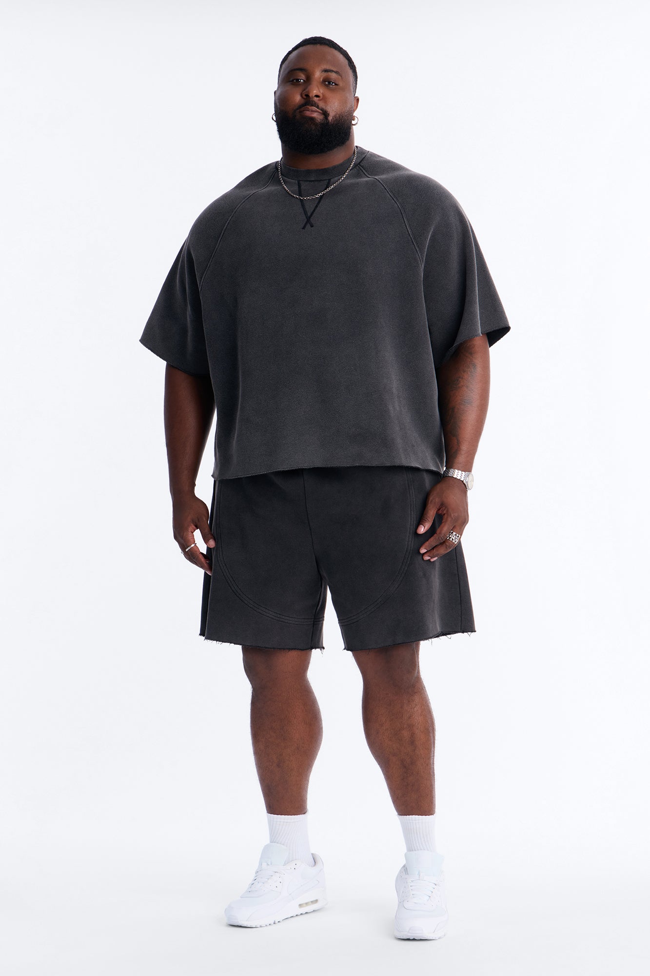 Washed Raw Edge Baggy Sweatshort - Black Wash Fashion Nova