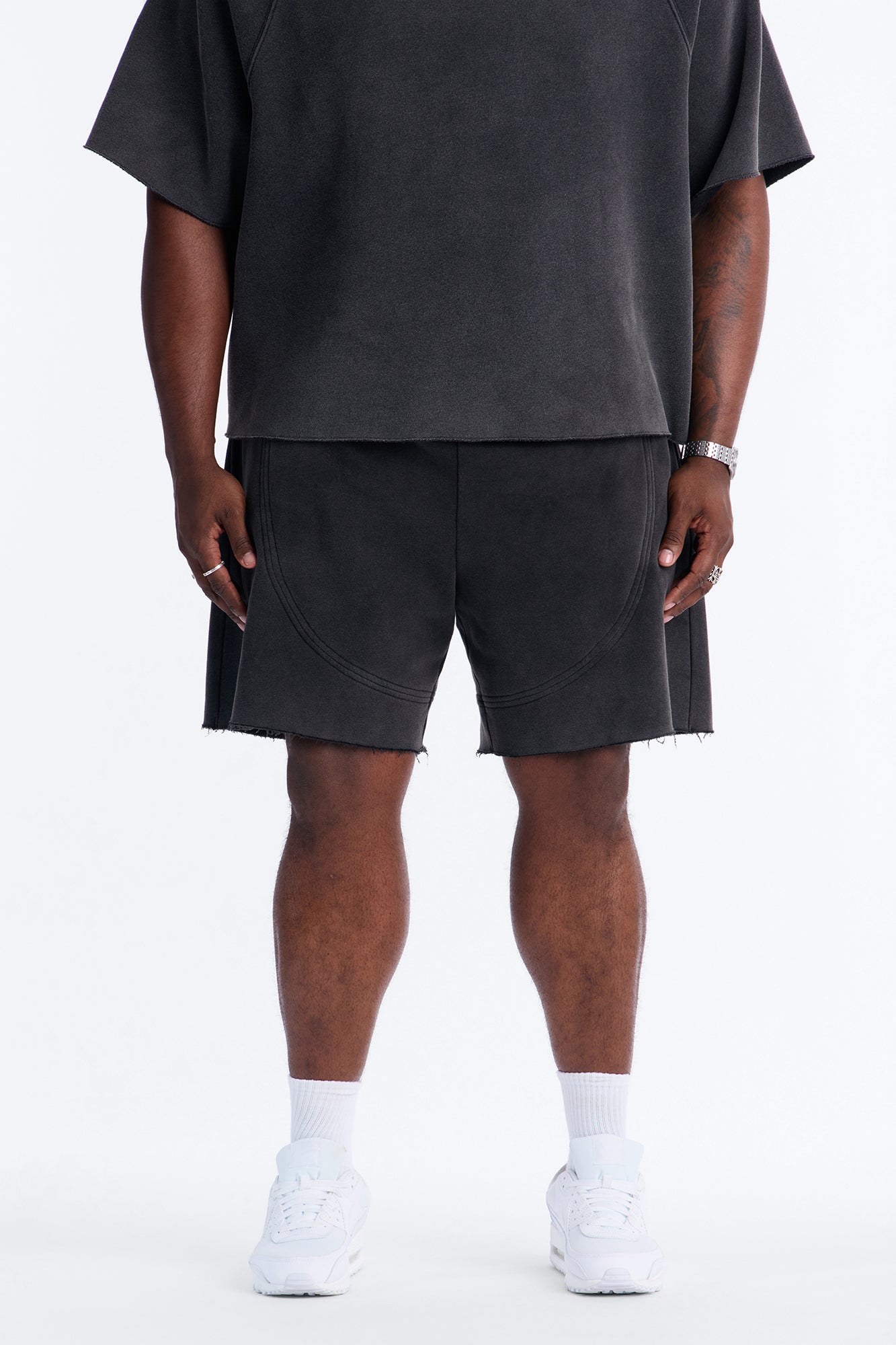 Washed Raw Edge Baggy Sweatshort - Black Wash Fashion Nova
