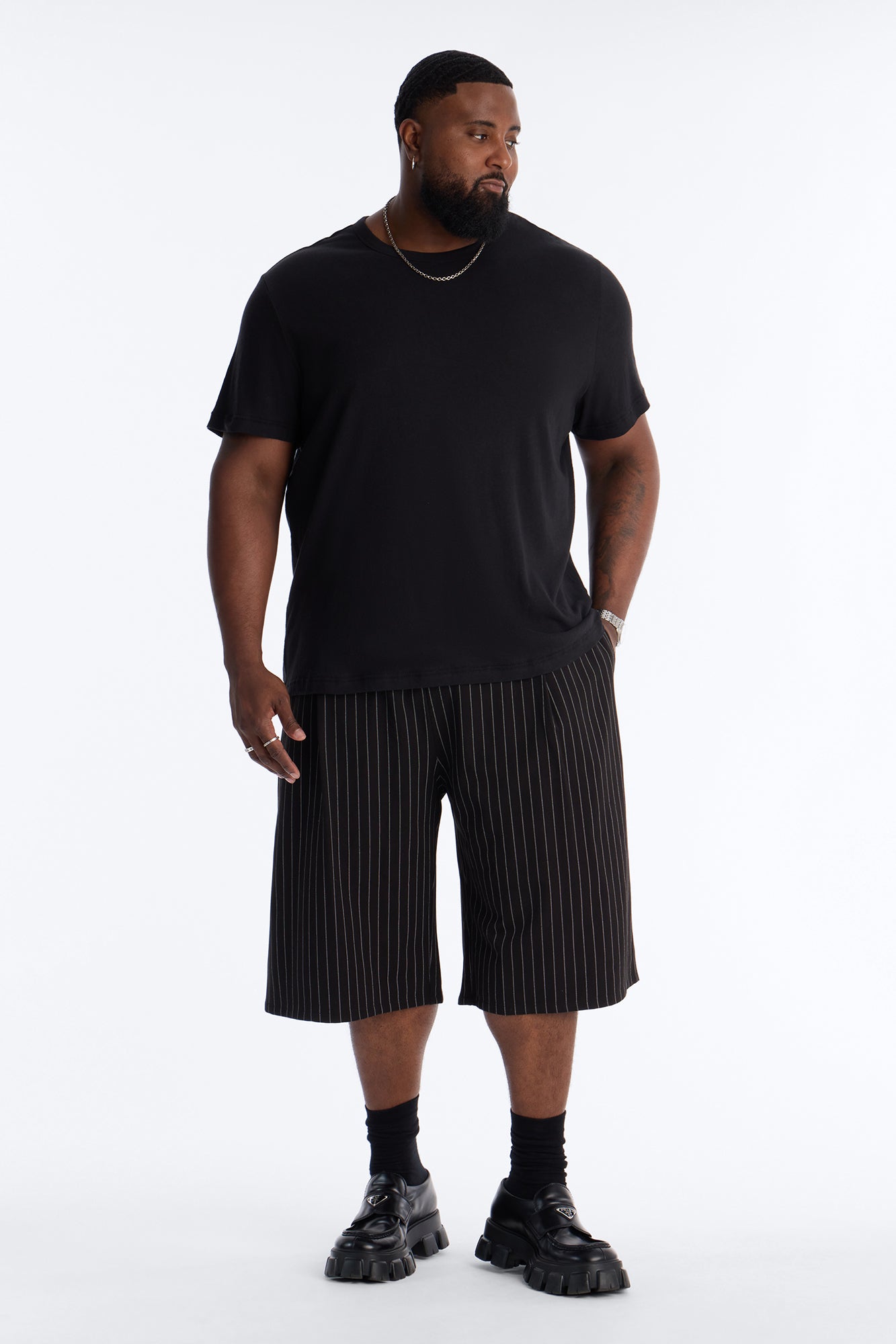 Baggy Straight Striped Soho Refined Short - Black Fashion Nova