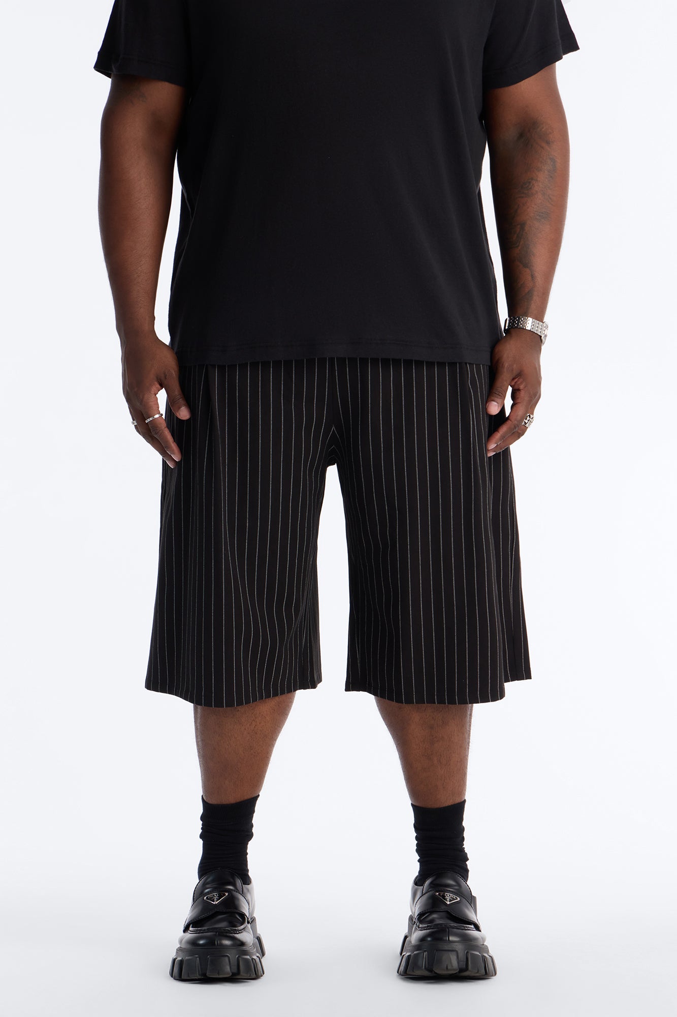 Baggy Straight Striped Soho Refined Short - Black Fashion Nova