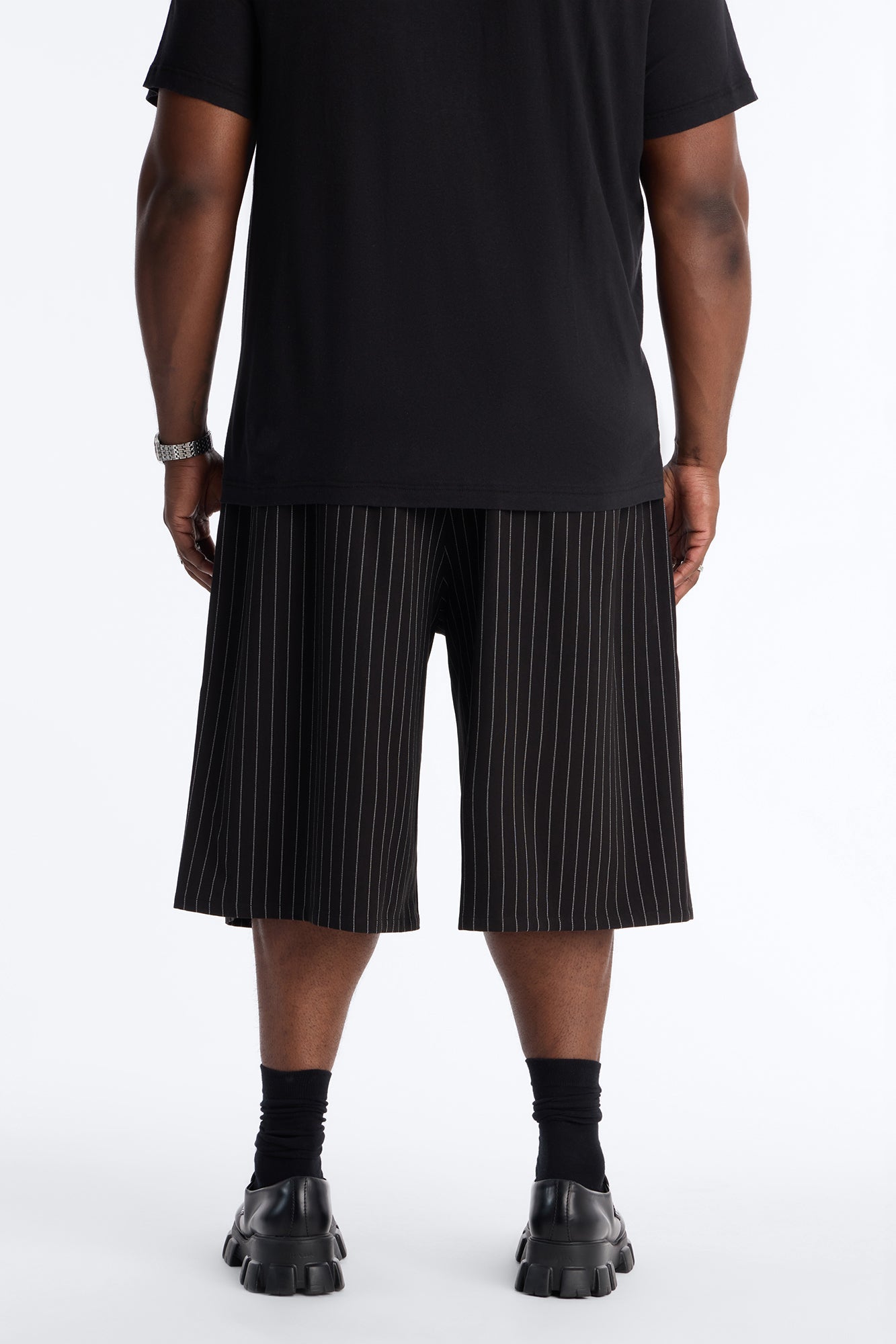 Baggy Straight Striped Soho Refined Short - Black Fashion Nova