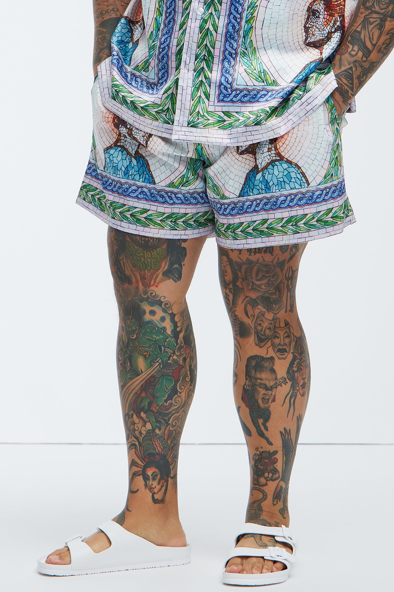 Atherton Mosaic Swim Mid Trunk - Blue/combo Fashion Nova