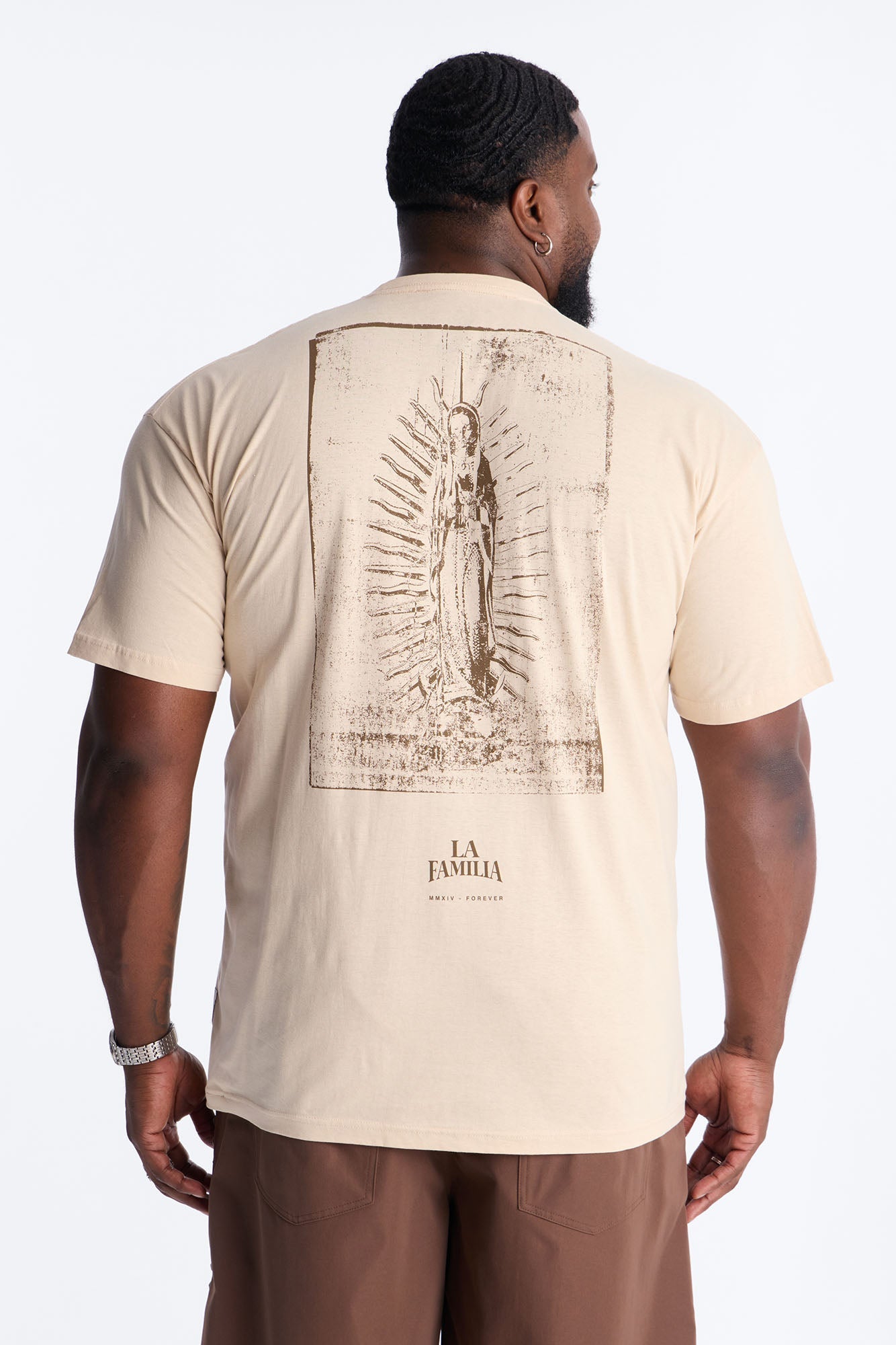 La Familia Virgin Mary Short Sleeve Tee - Cream Fashion Nova