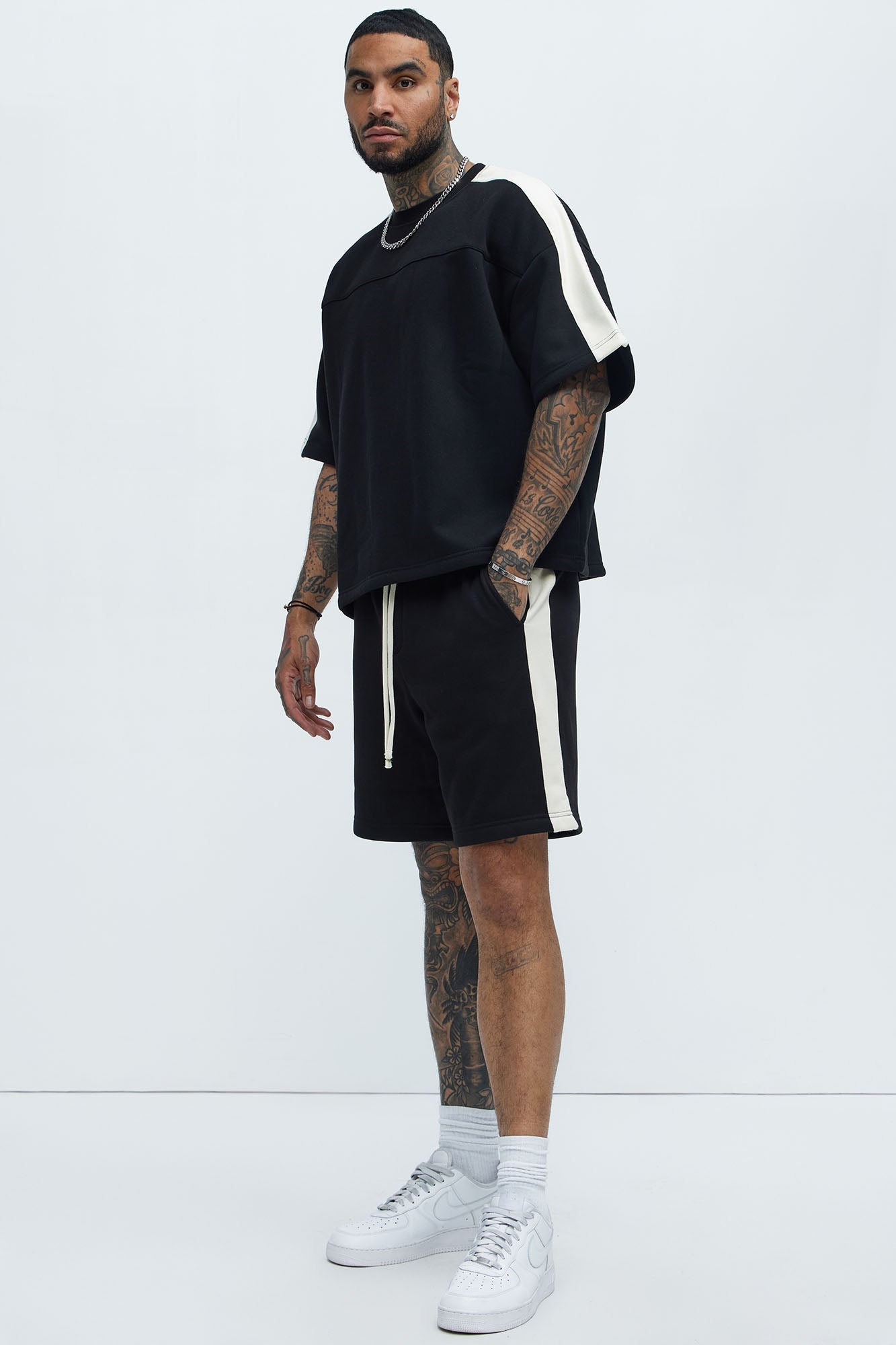 Tyson Oversized Heavyweight Striped Tee - Black Fashion Nova