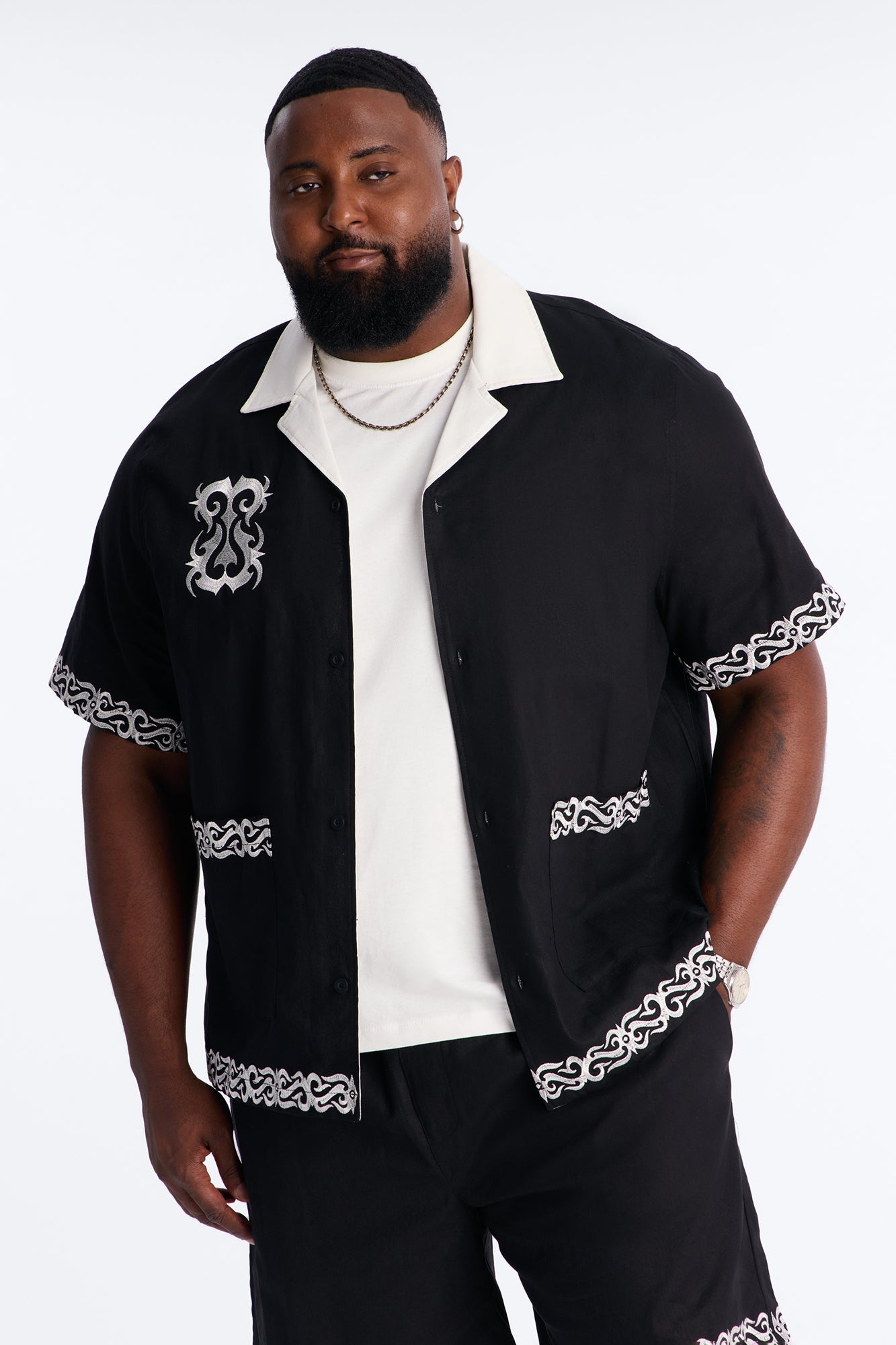 Coastal Isla Cuban Button Up Shirt - Black Fashion Nova