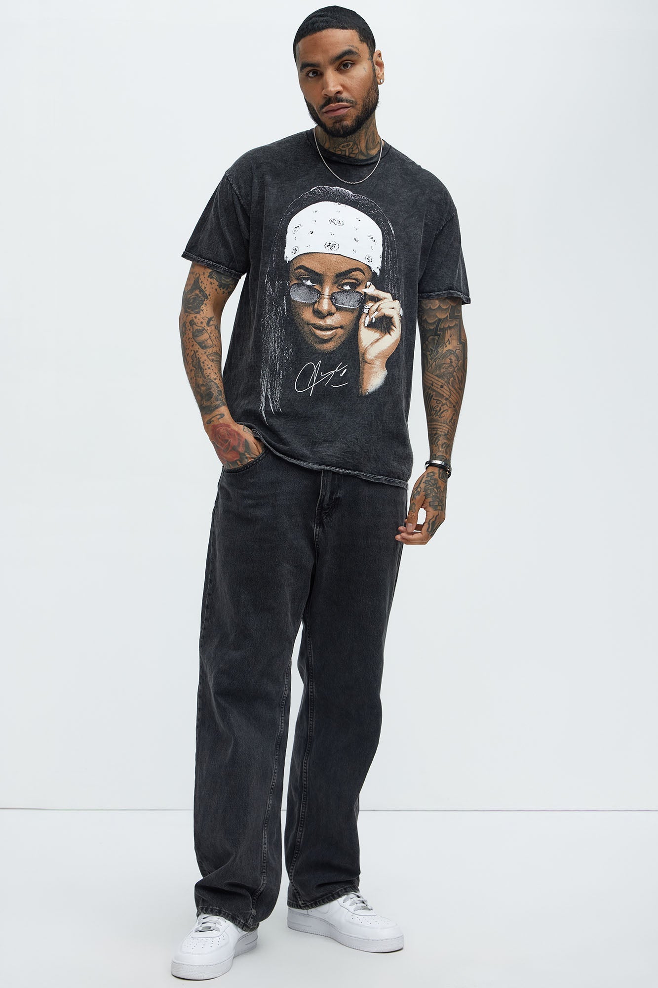 Aaliyah Rock The Boat Short Sleeve Tee - Black Fashion Nova